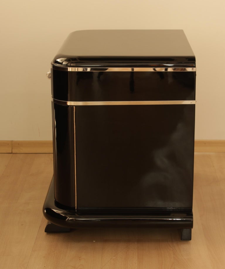 Art Deco Nightstands, Black Lacquer, France, circa 1930 at 1stDibs