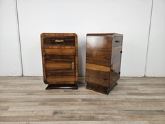 Art Deco Nightstands in Walnut, Rounded Edges, Original Hardware, 1940s