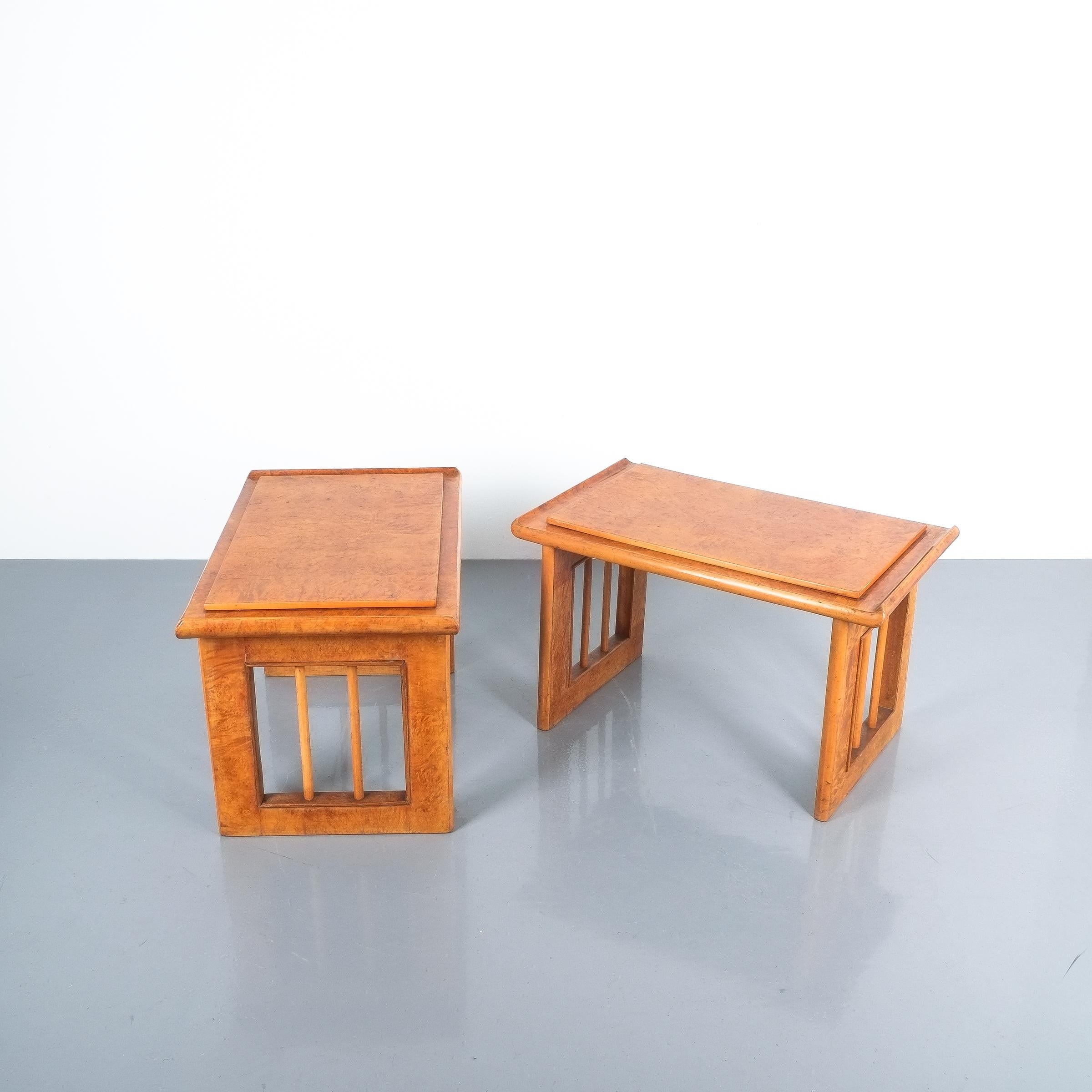 Italian Art Deco Nightstands or Sofa Side Tables from Burl Wood, Italy, circa 1940