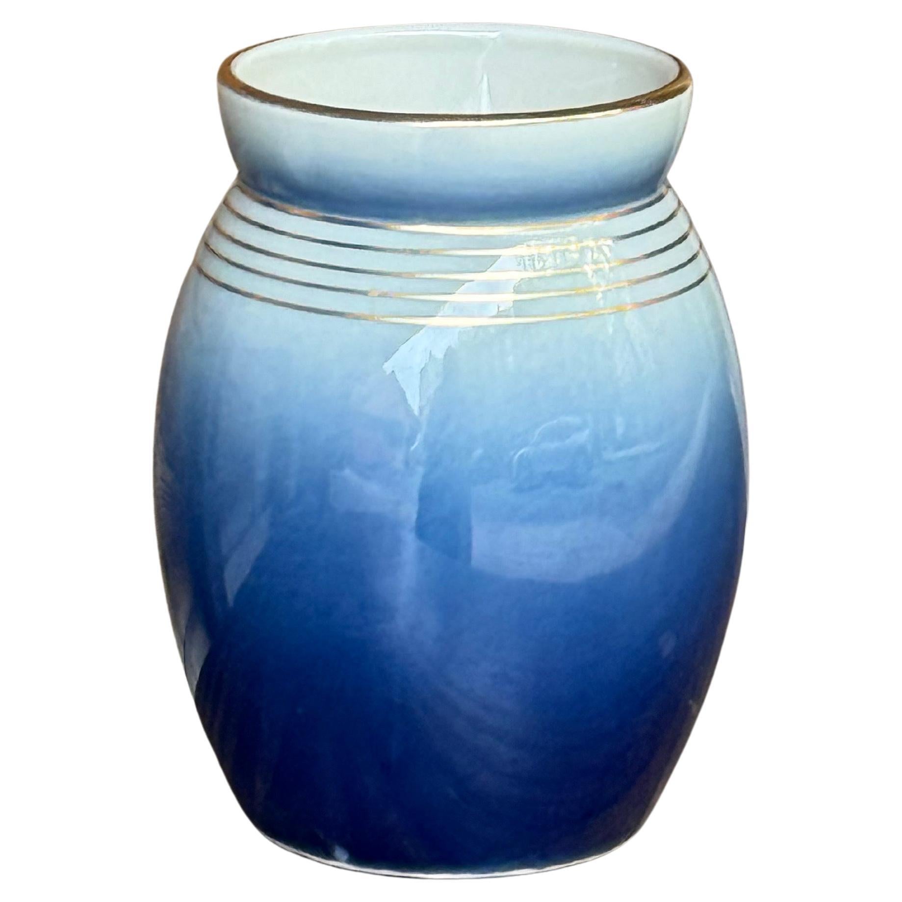 Art Decó Nora Gulbrandsen para Porsgrund Jarrón de porcelana azul cobalto, Noruega Años 30