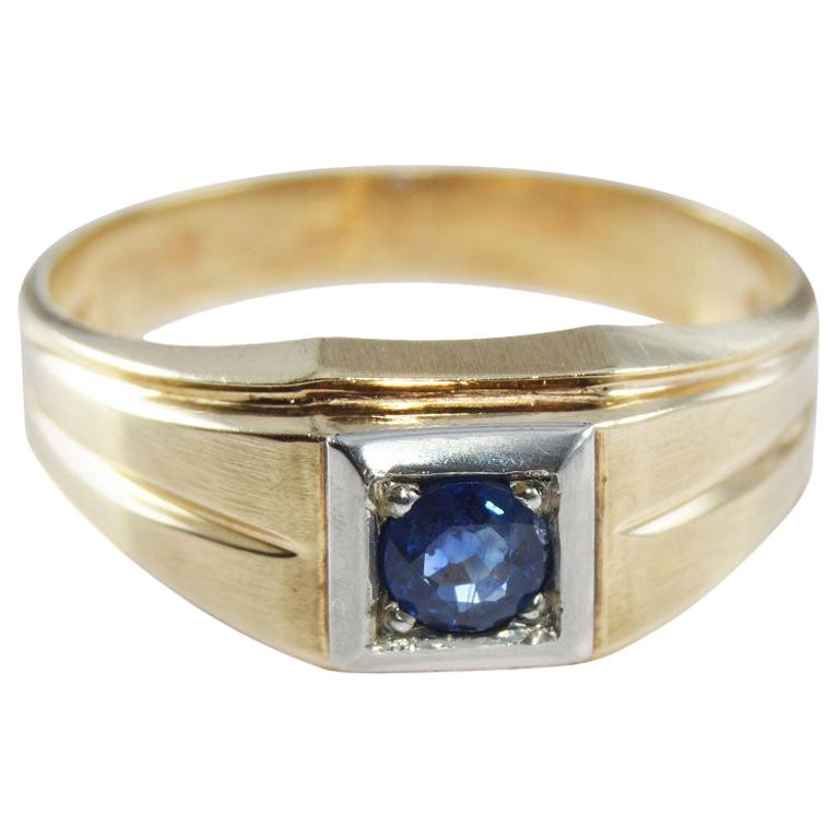 Art Deco N.O.S. Blue Stone Ring 10 Karat Solid Gold Ring, circa 1930s