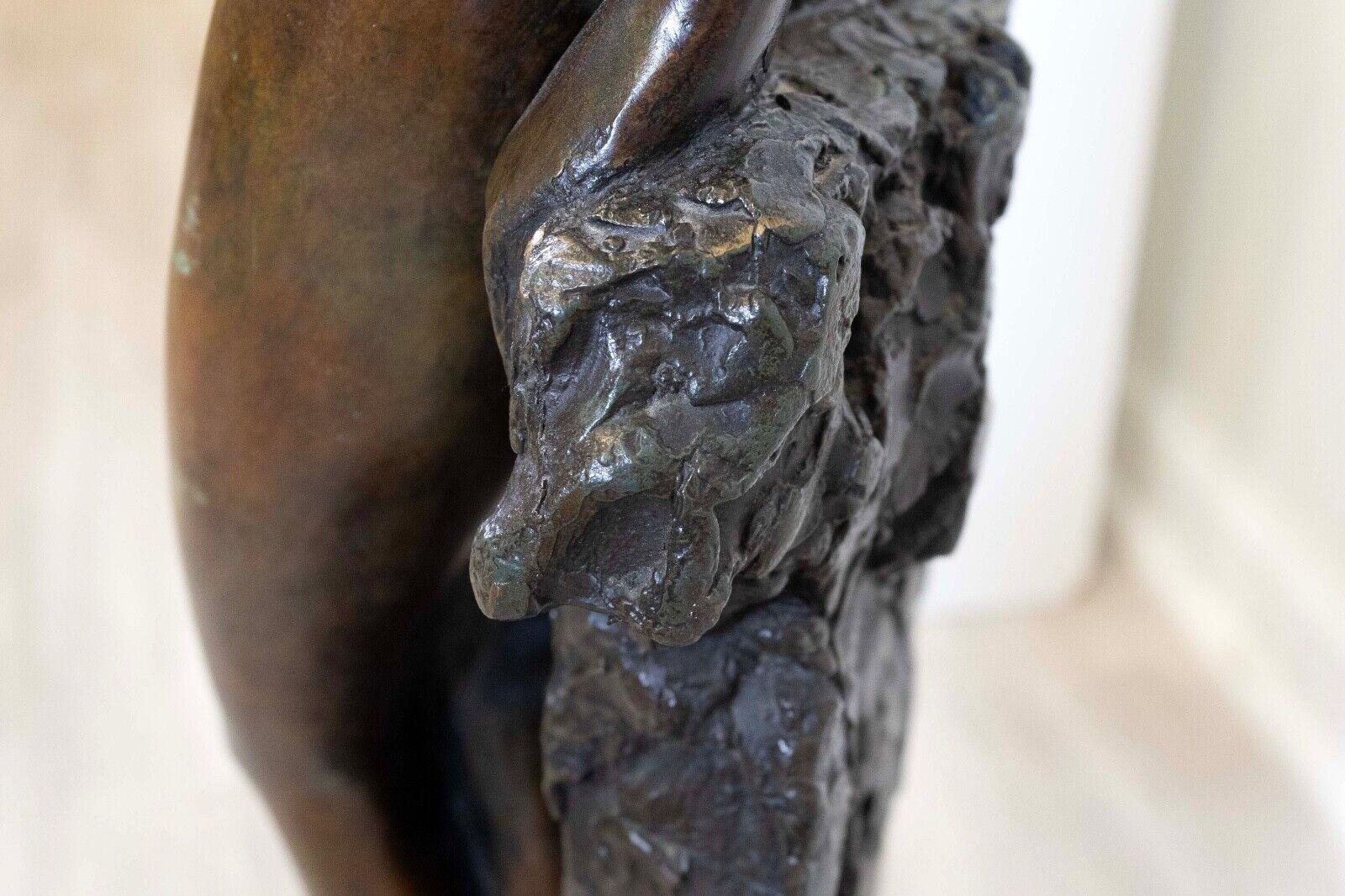 Sculpture figurative de nu féminin moderne Art Déco en bronze en vente 2