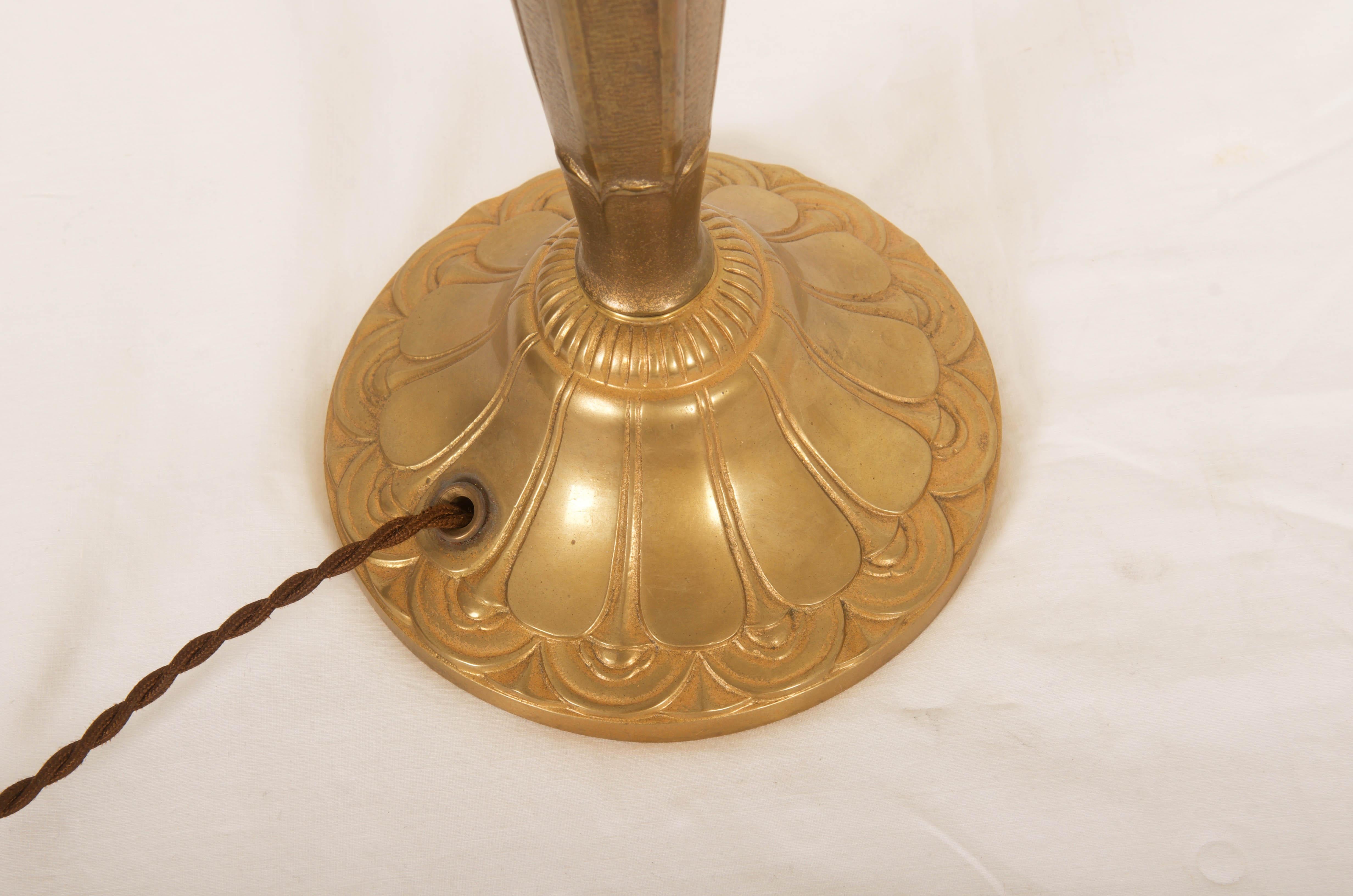 Art Deco Noverdy Table Lamp For Sale 3