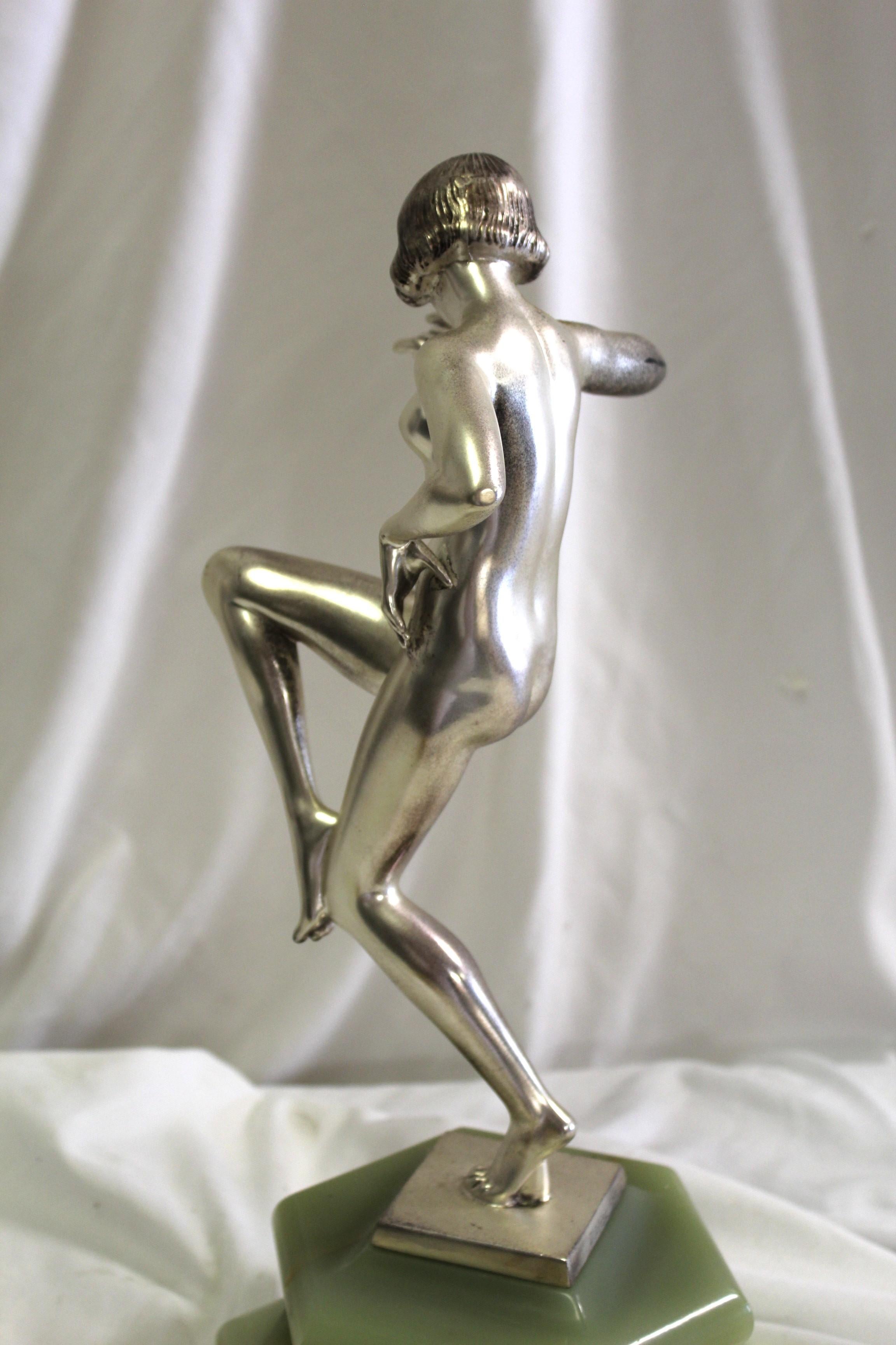 Ballerina nuda Art Deco , argentata, firmata  bronzo in vendita 1