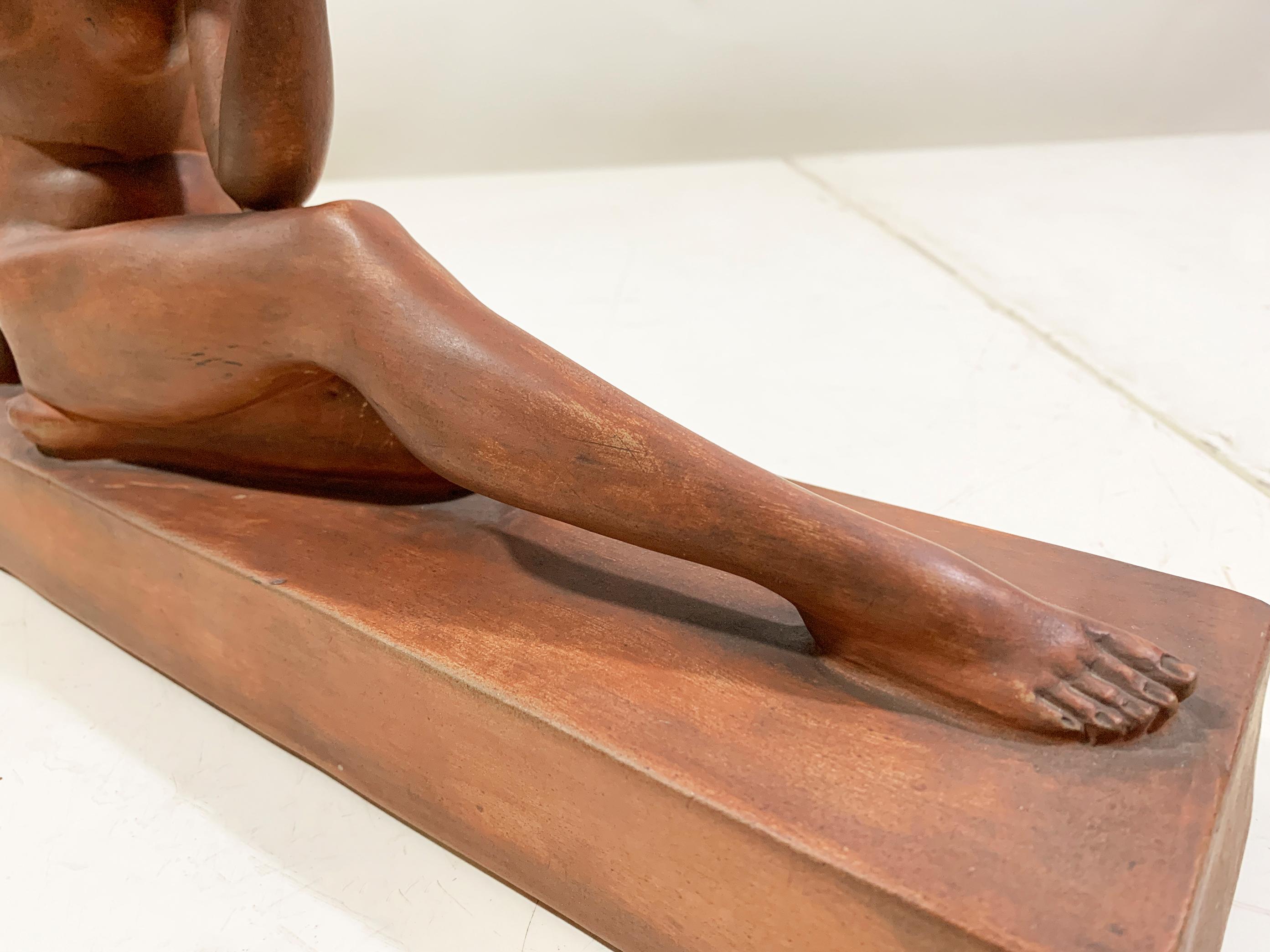Scultura Art Deco di nudo in terracotta, circa anni '30, firmata 