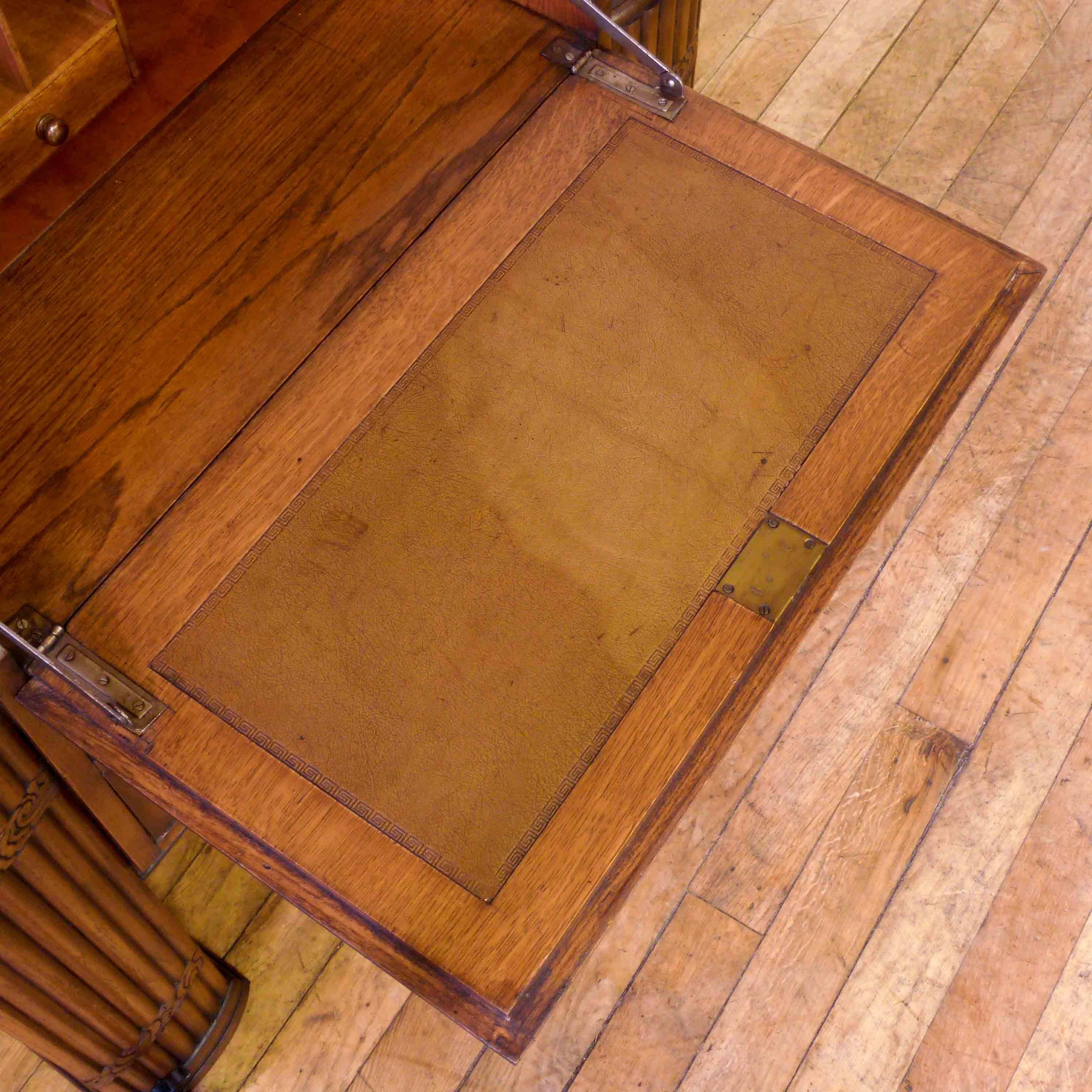 Mid-20th Century Art Deco Oak Bureau