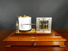 Art Deco Oak Cased Barograph, Winter & Sin, Newcastle