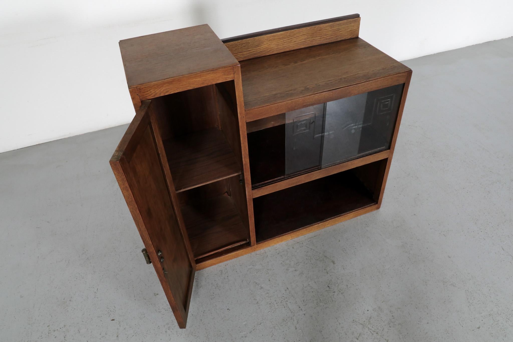 Art Deco Oak Curio Cabinet with Cocobolo Accents and Etched Glass Doors 7