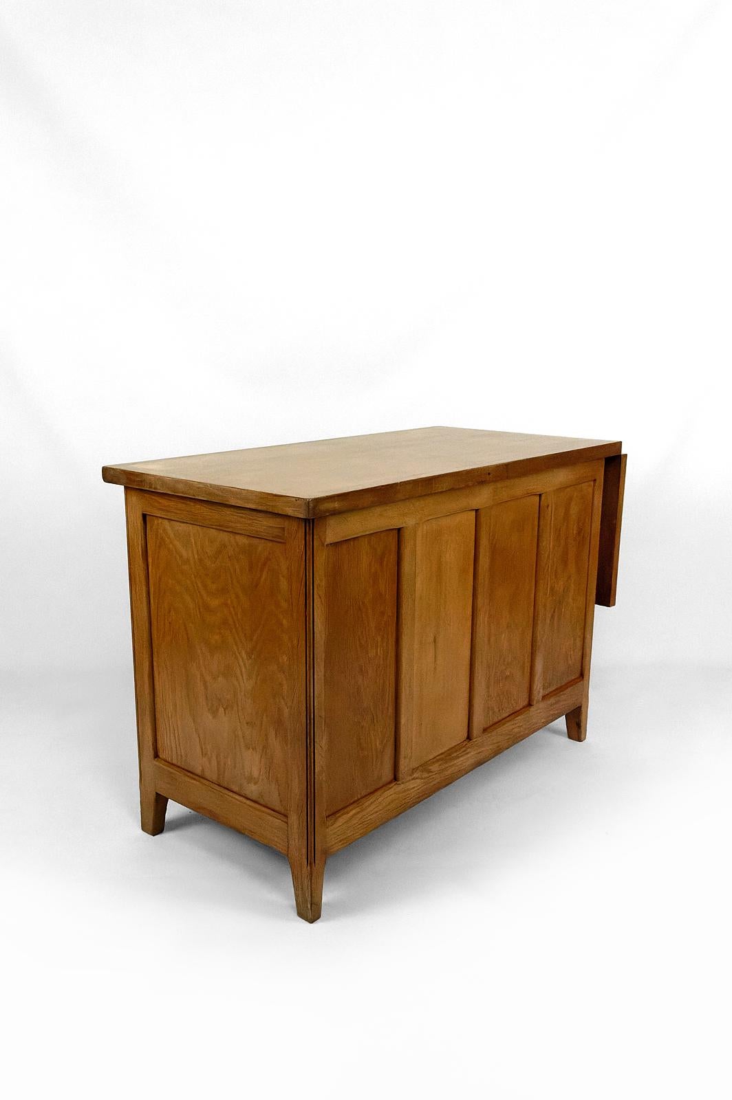 Art Deco oak desk, France, Circa 1940 For Sale 1