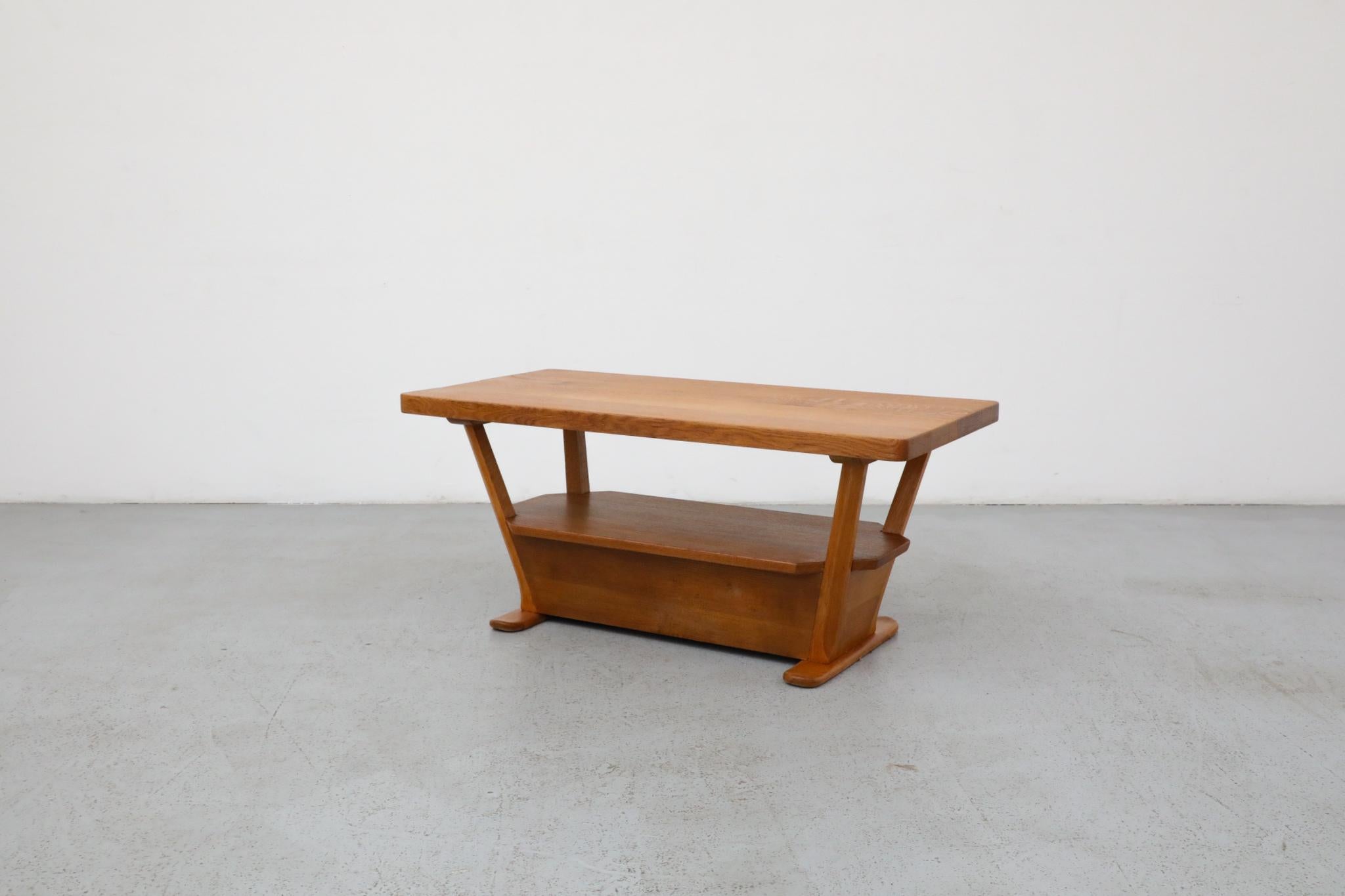 Salontisch aus Eiche im Art déco-Stil von C. De Jong für J. A. Boskamp En Zonen im Zustand „Gut“ im Angebot in Los Angeles, CA