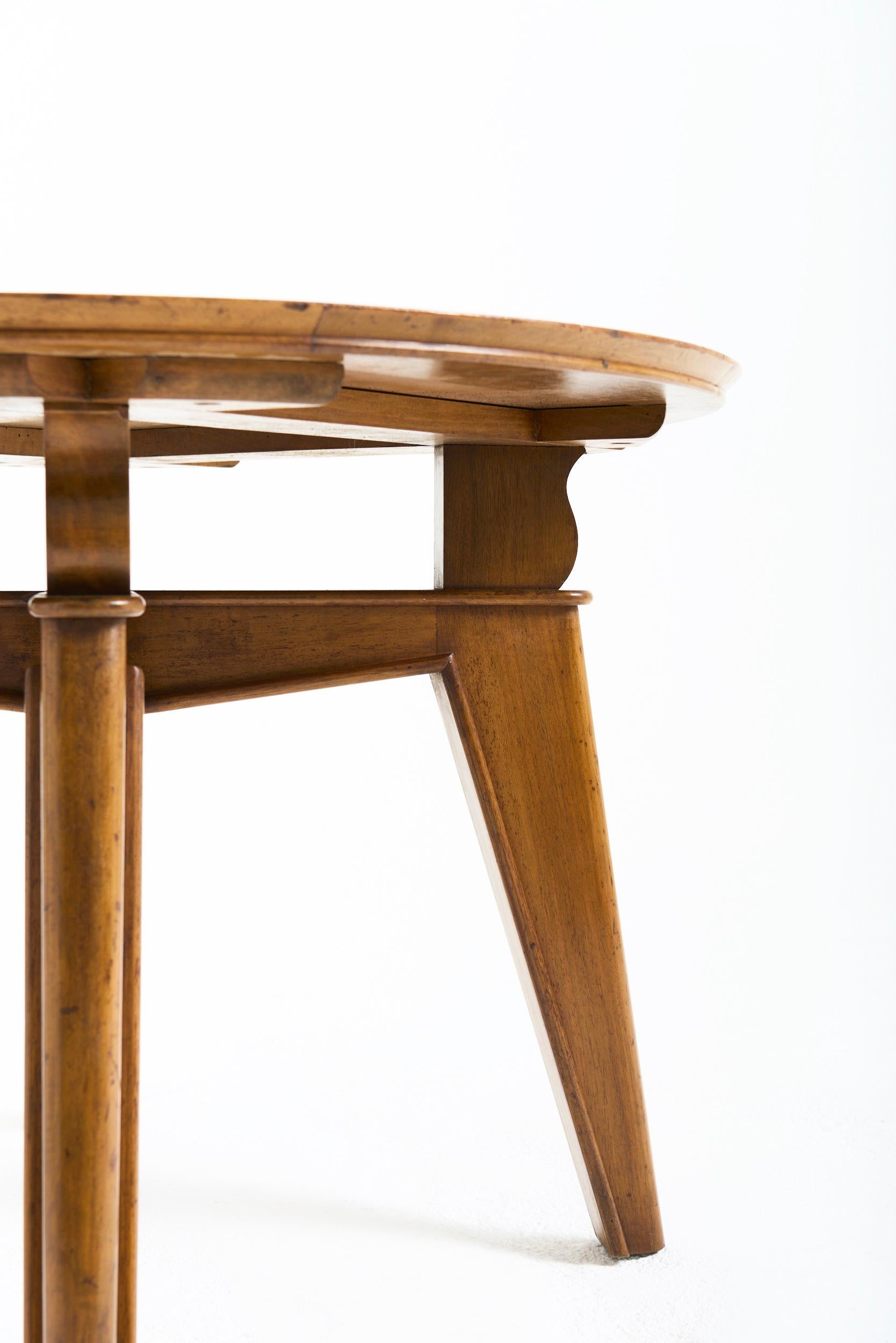 Art Deco Oak Side Table For Sale 3