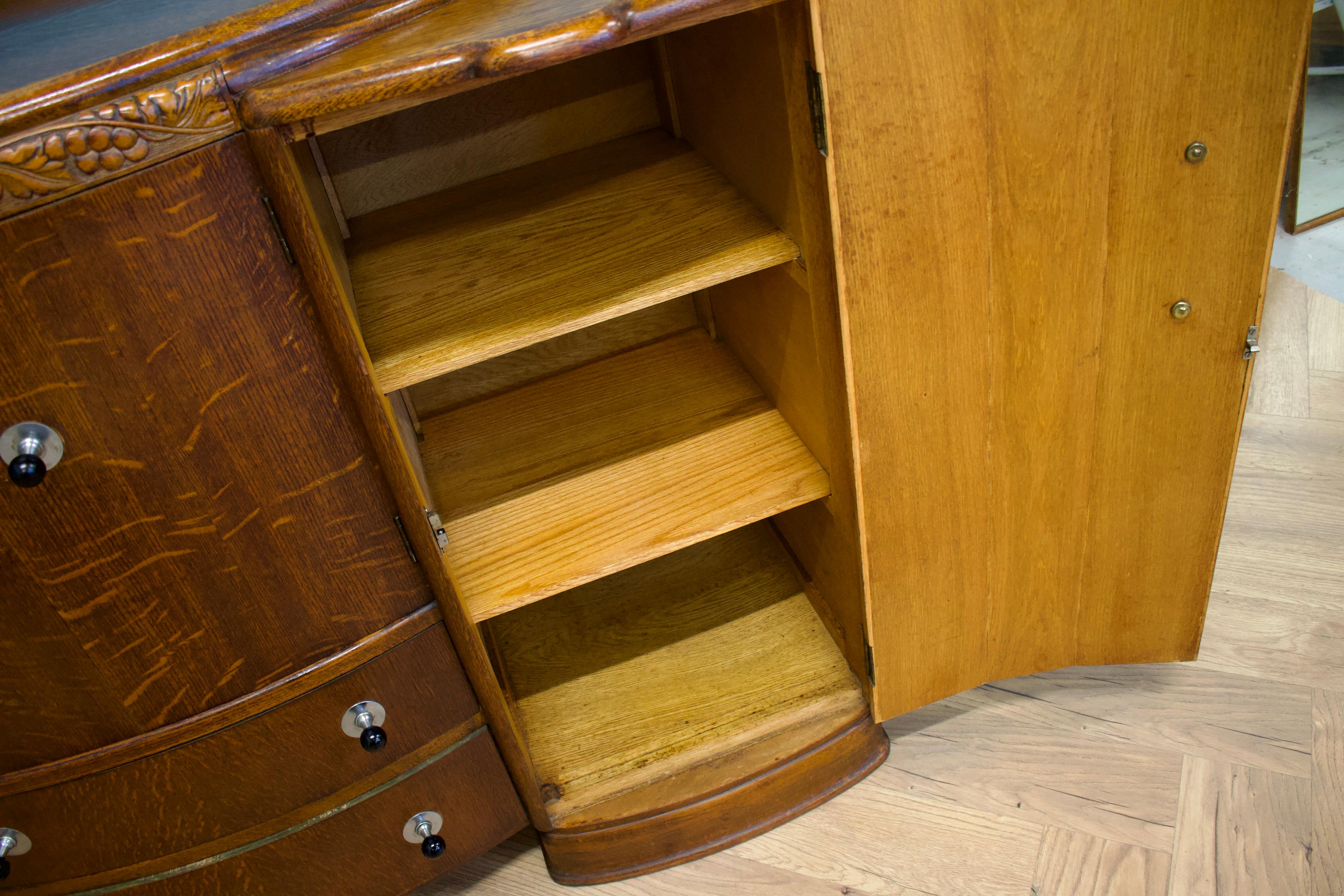 Art Deco Oak Sideboard, 1930s im Angebot 2