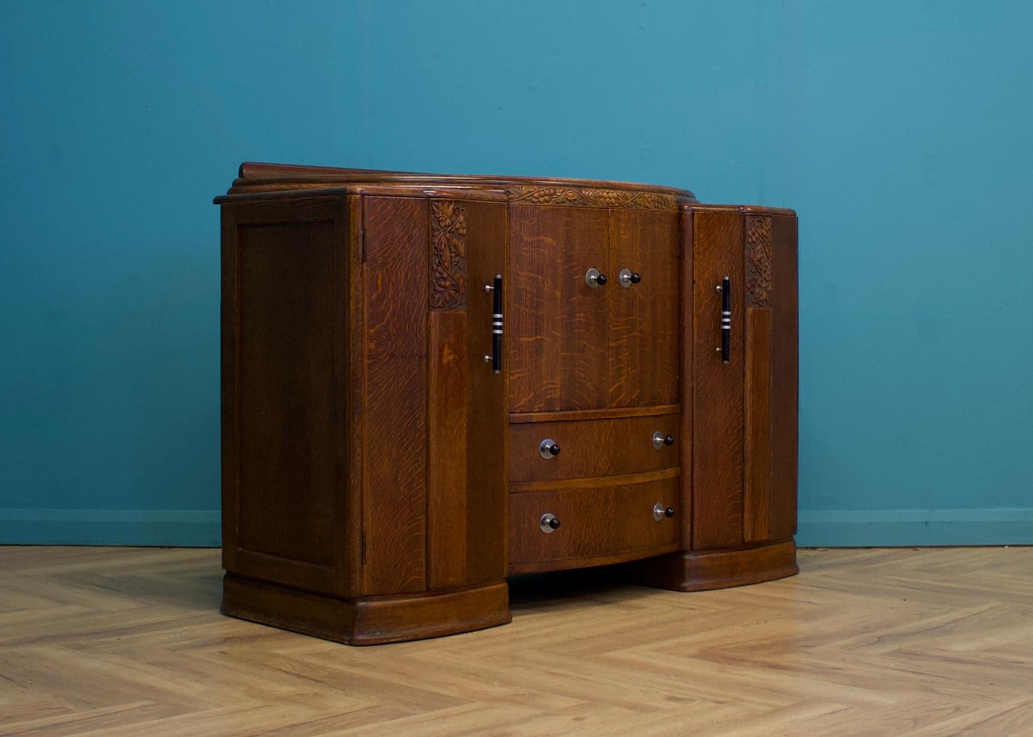 Art Deco Oak Sideboard, 1930s (Art déco) im Angebot