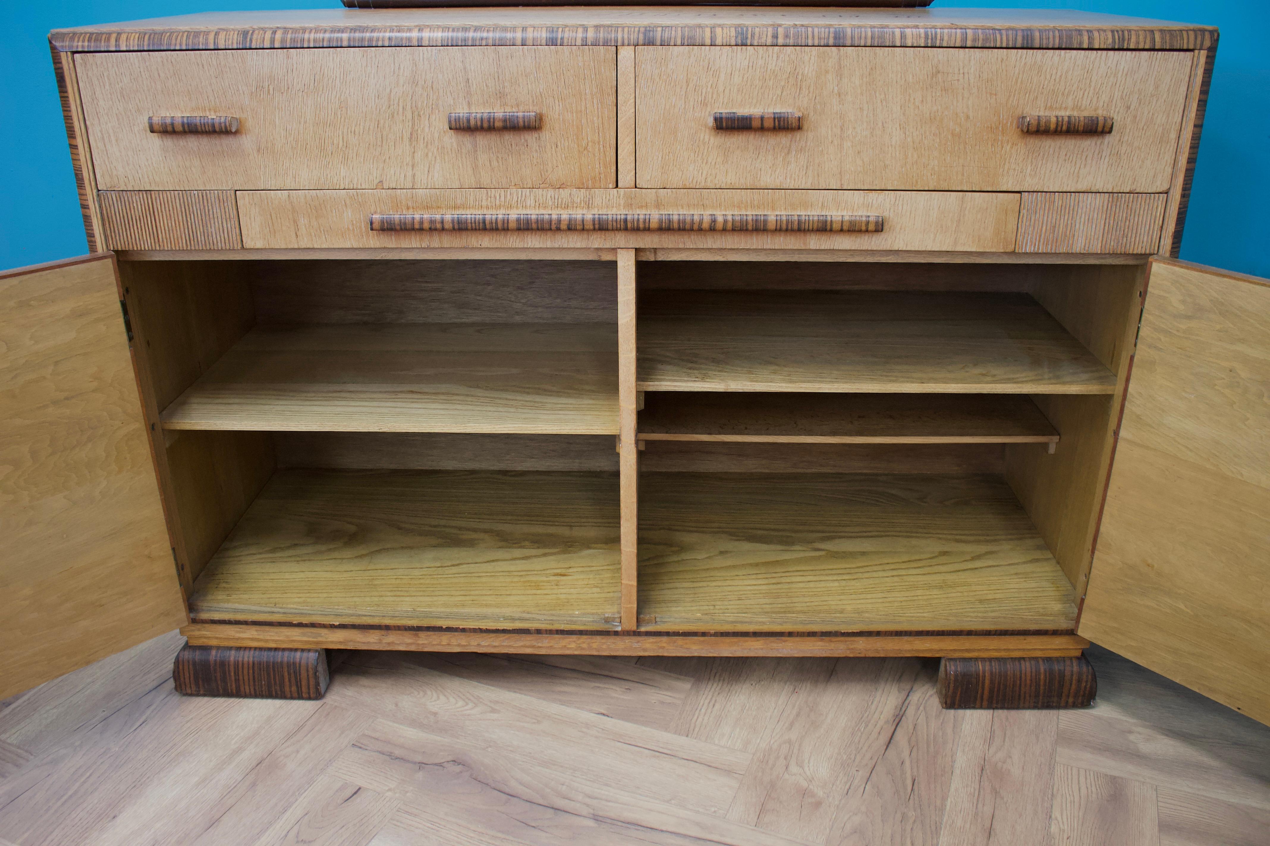 Quercia Art Deco Oak Sideboard, 1930s in vendita