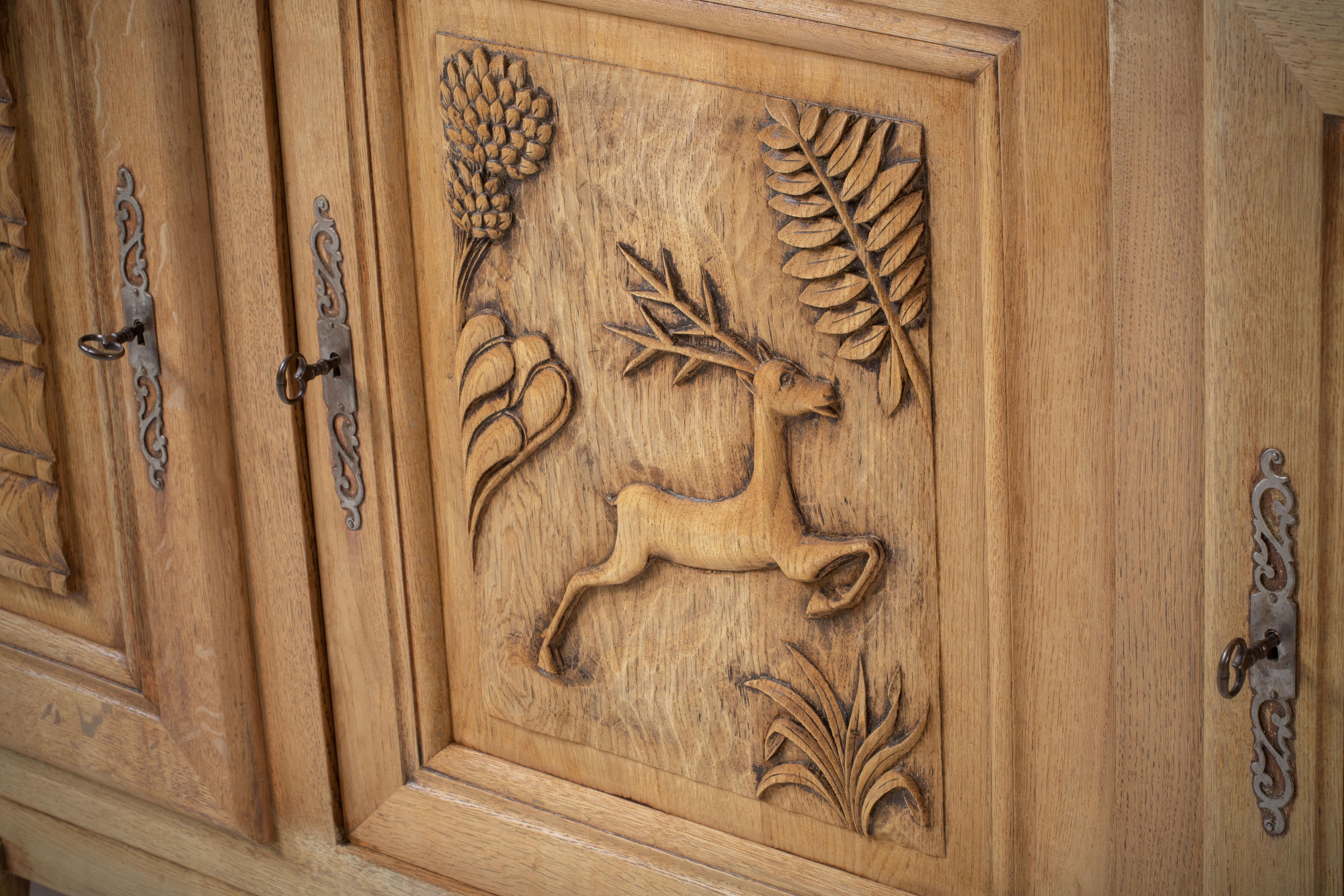 Art Deco Oak Sideboard, France, 1940s For Sale 3