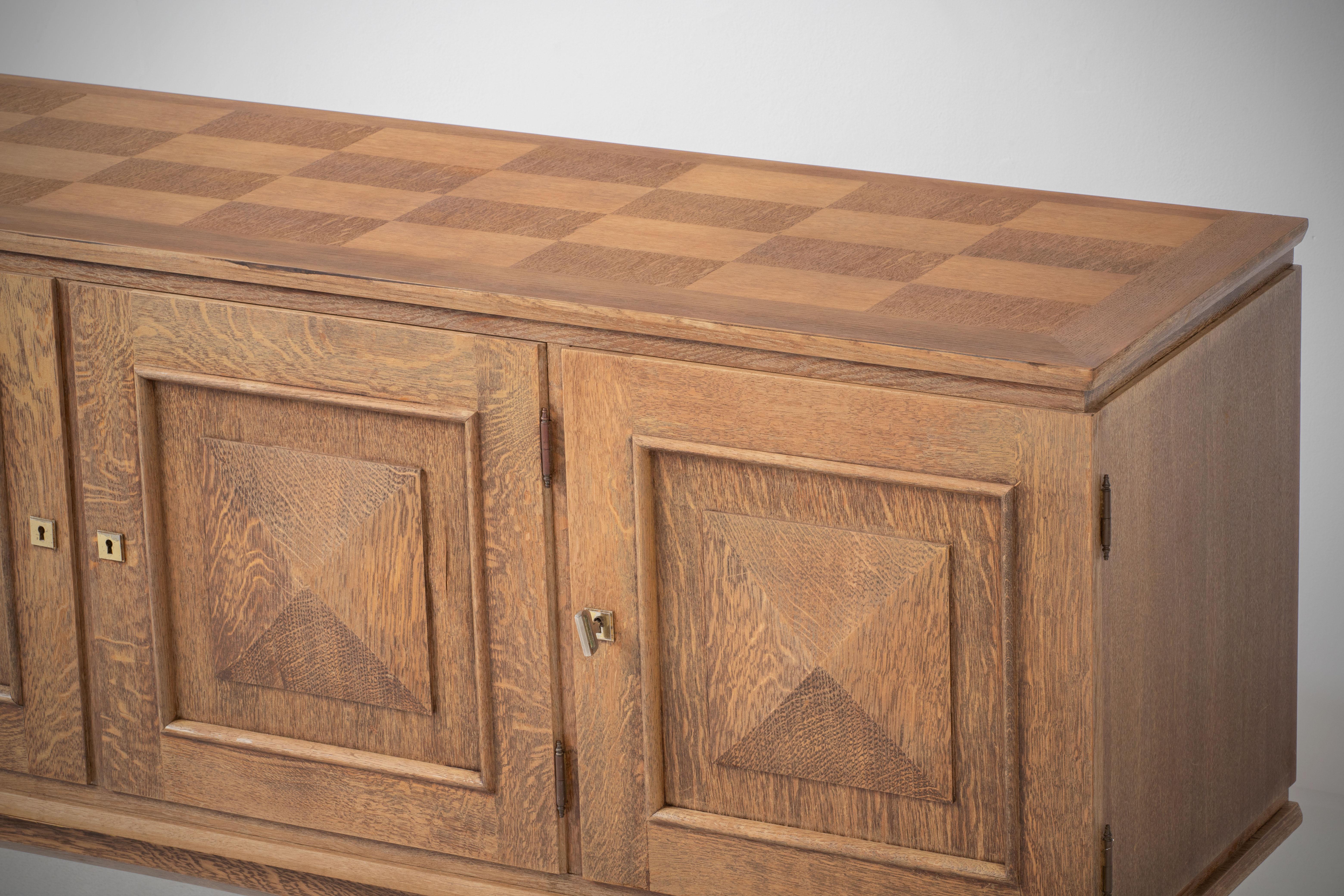 Art Deco Oak Sideboard with Handcarved details, France, 1940s 2