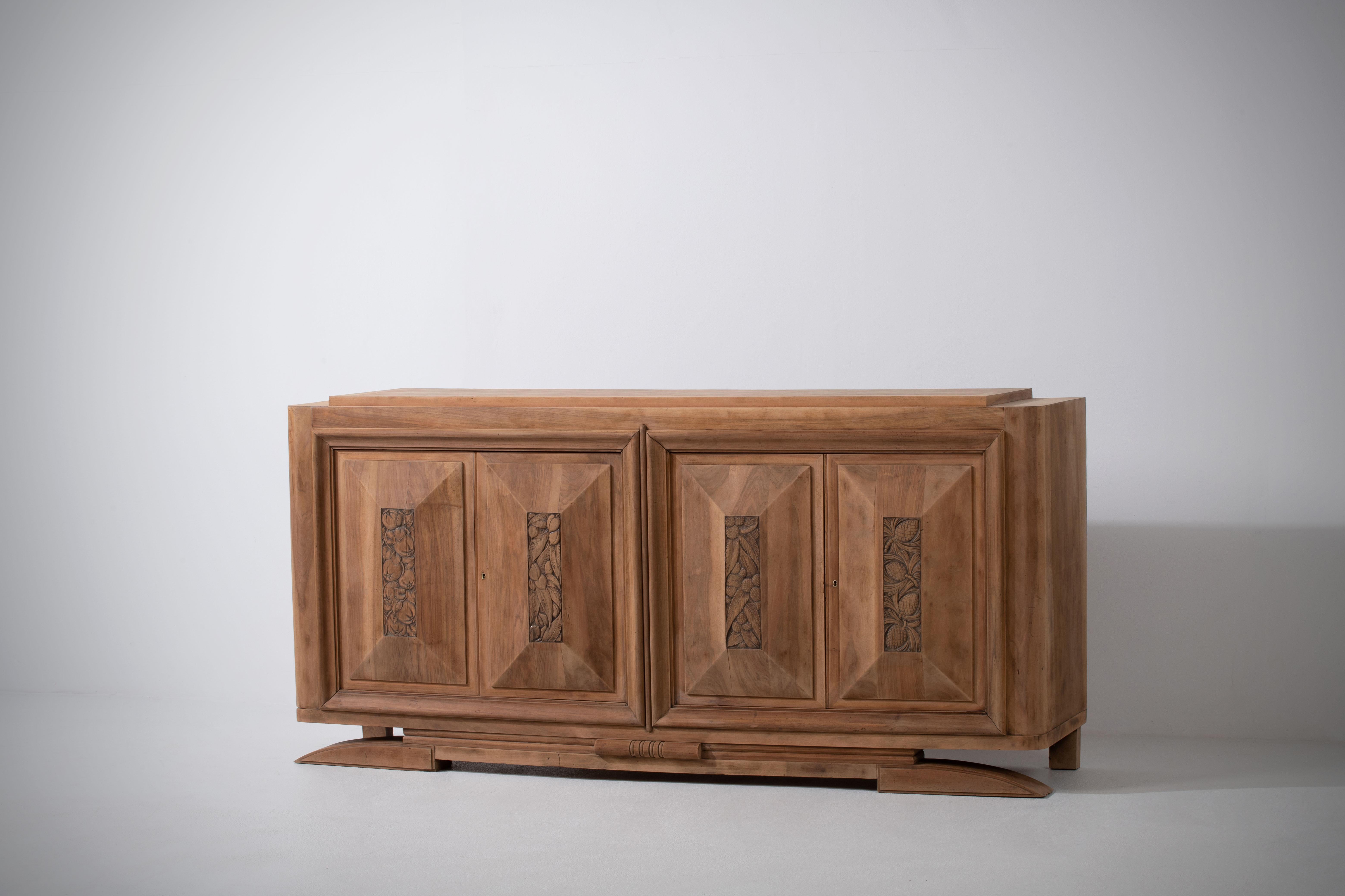 Art Deco Oak Sideboard with Handcarved Doors, France, 1940s For Sale 2