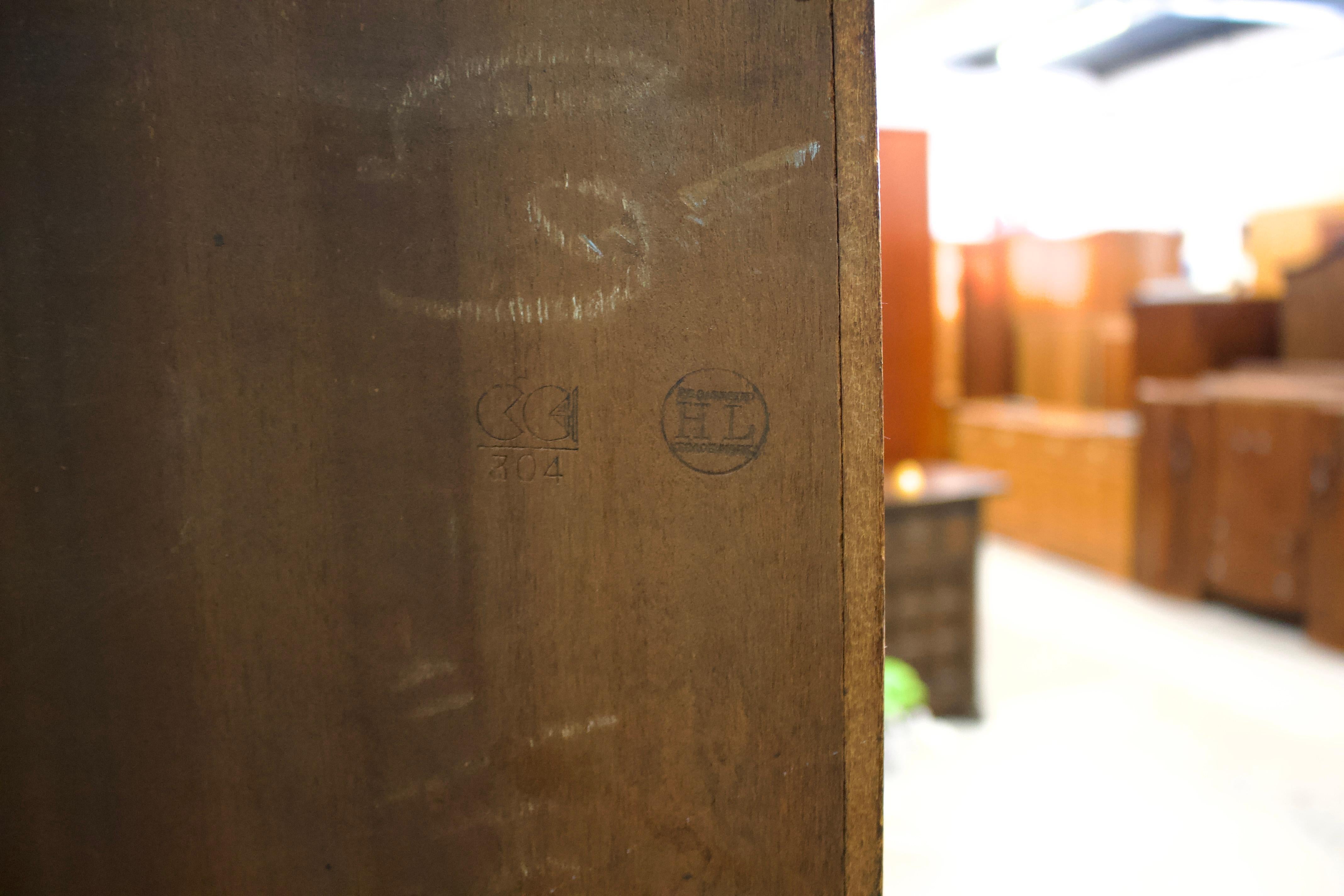 Art Deco Oak Tallboy Linen Cabinet, 1930s For Sale 5