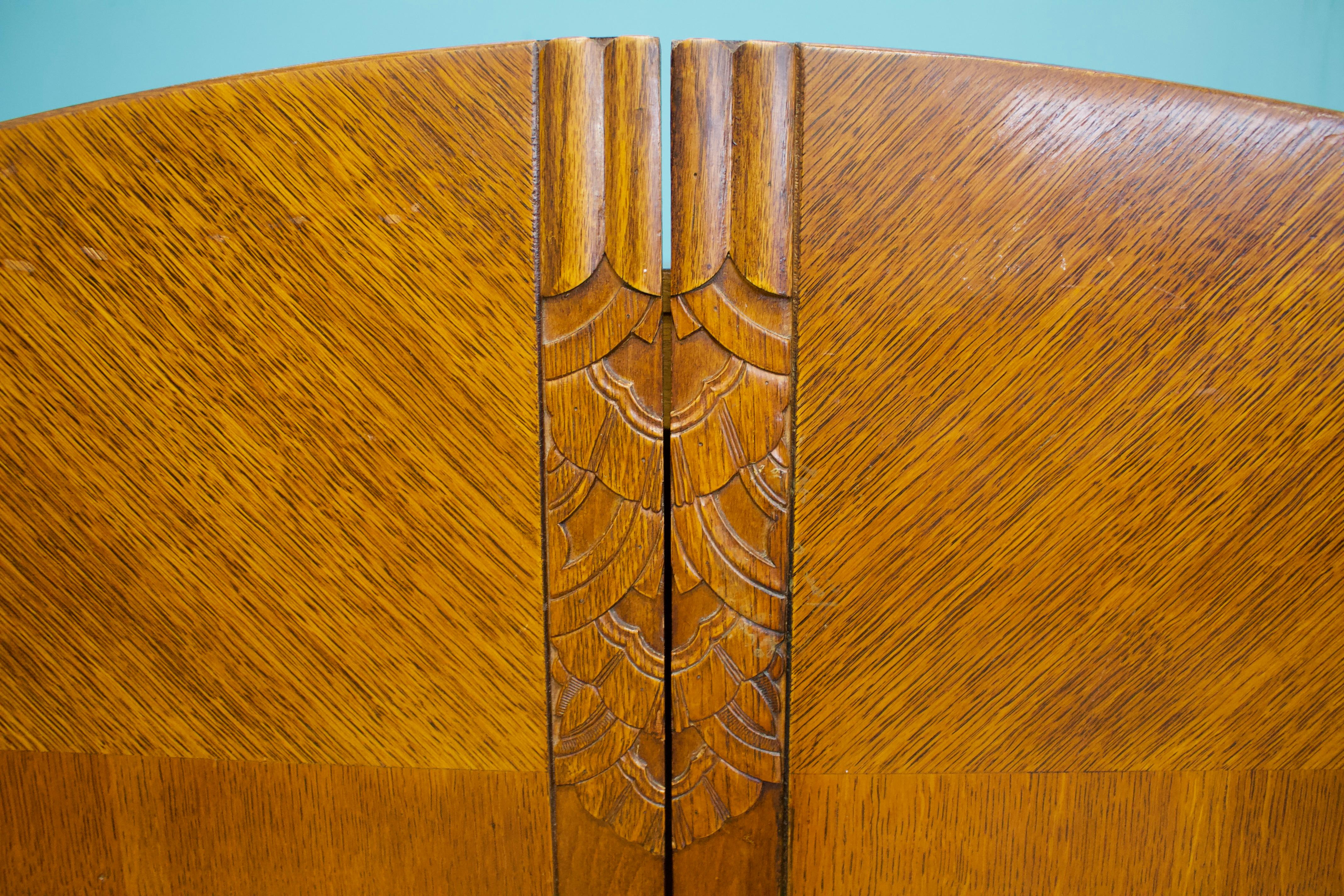 Art Deco Oak Tallboy Linen Cabinet, 1930s For Sale 2