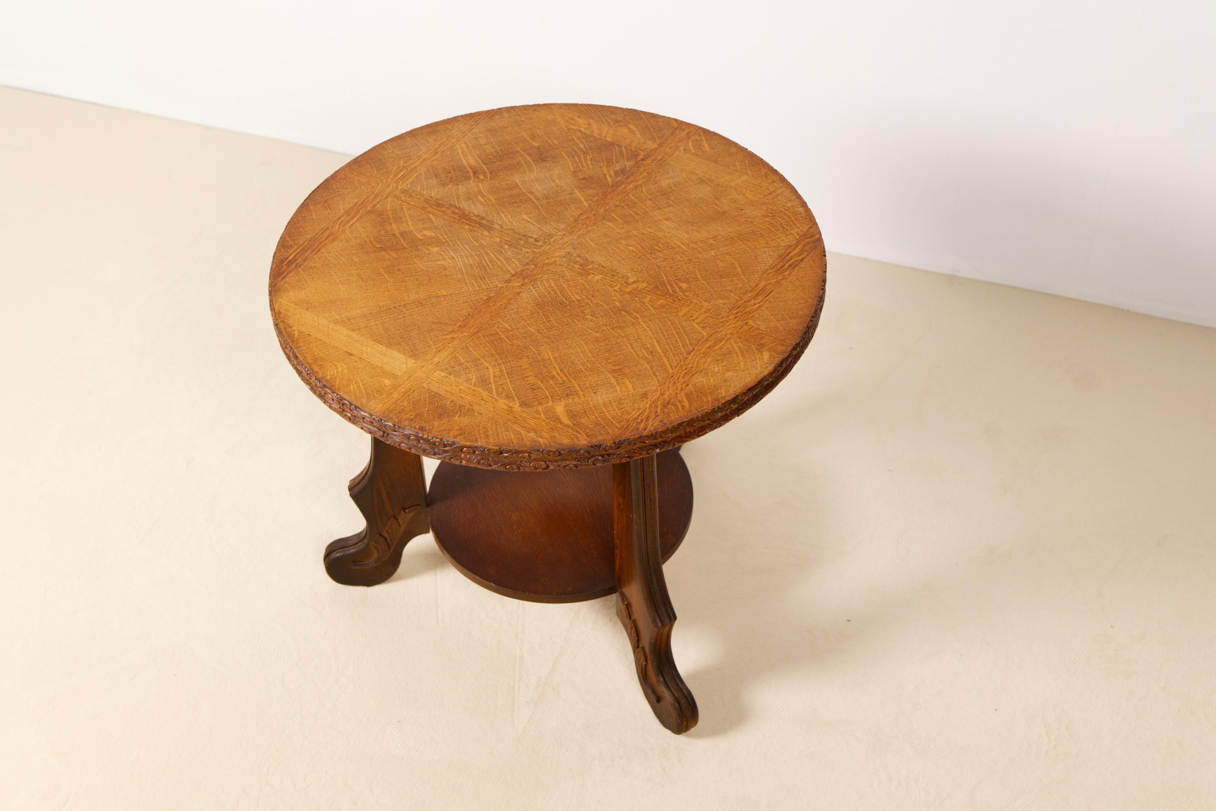 Art Deco Oak two-tiered side table, Belgium 1930's For Sale 9