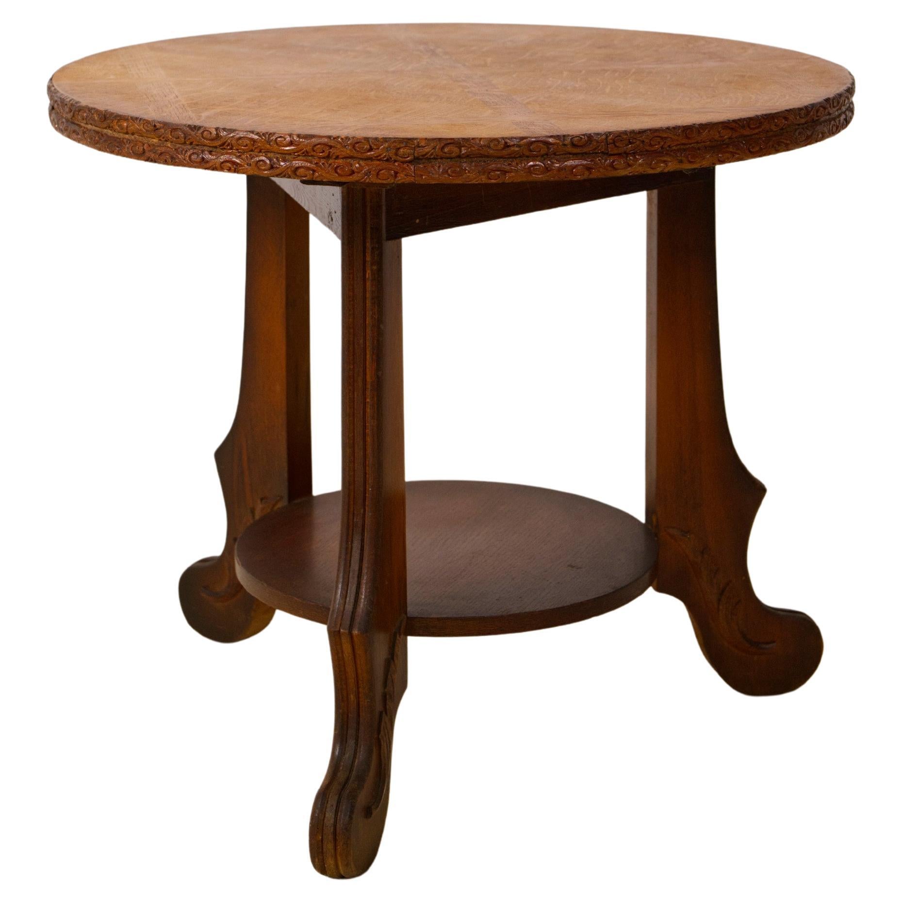 Table d'appoint à deux niveaux en Oak Art Deco, Belgique, années 1930