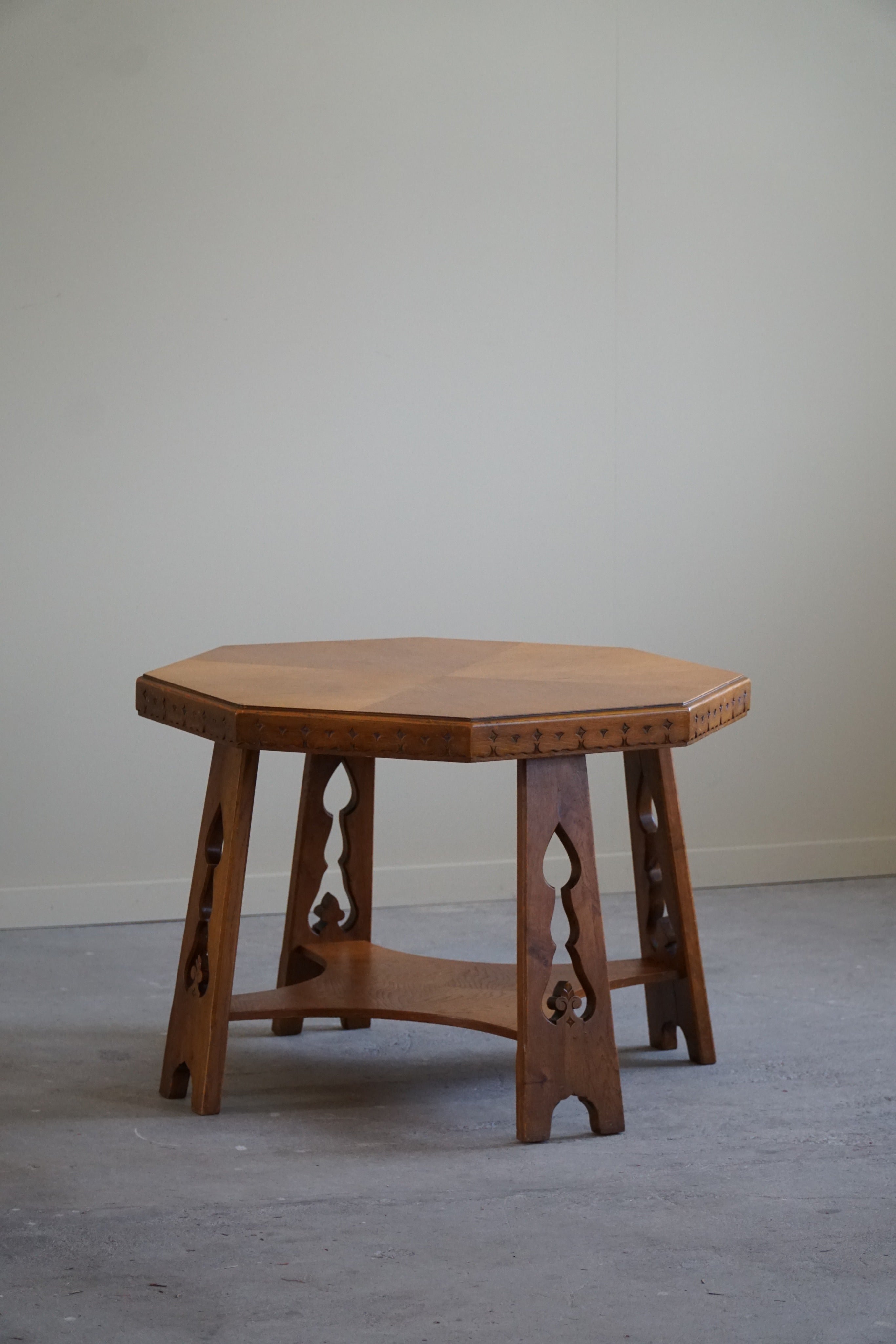 Divano/tavolino ottagonale in Oak, realizzato da un ebanista danese, Art Deco, anni 30 in vendita