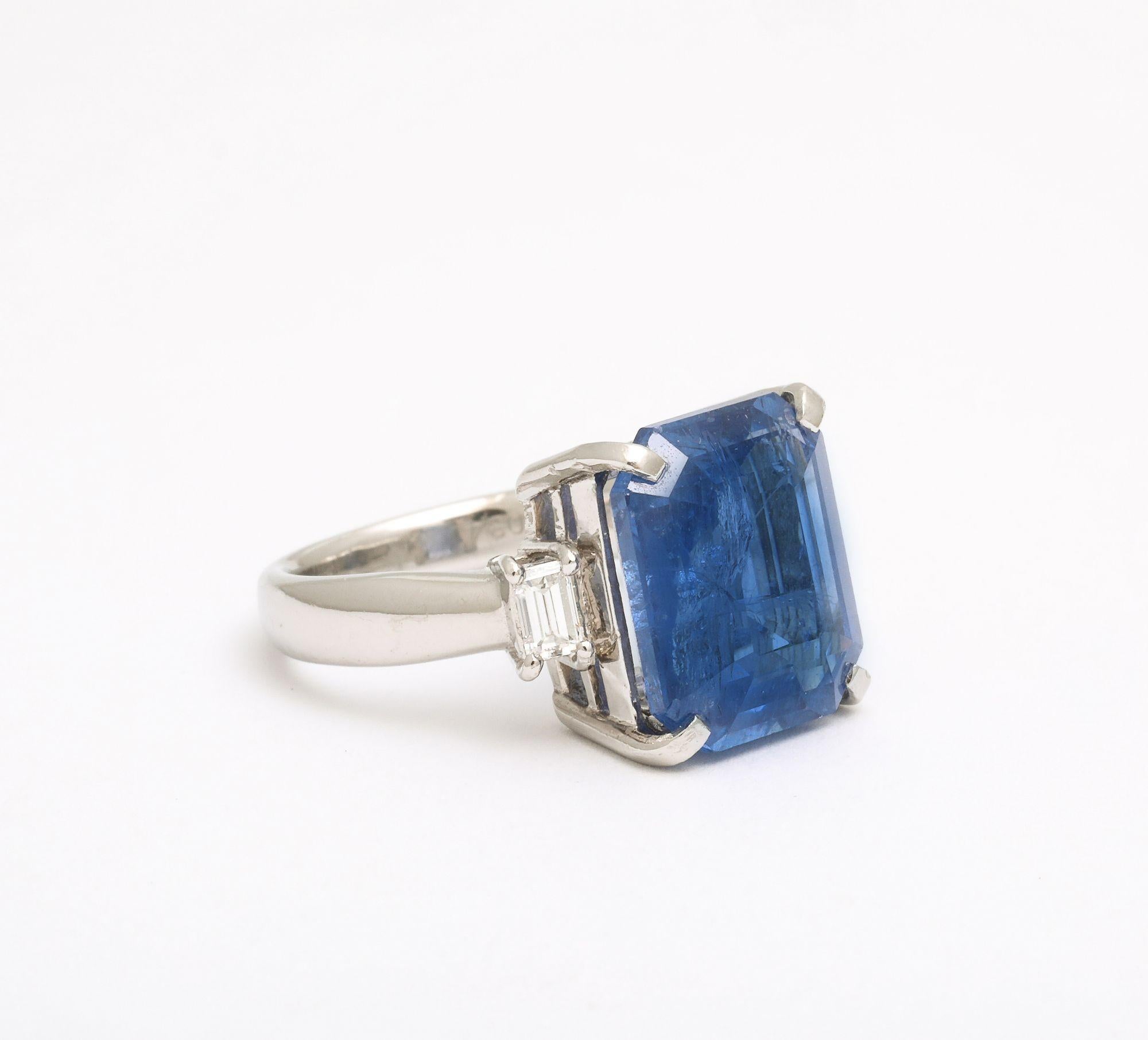 Women's Art Deco Octagonal 10 ct Ceylon Sapphire Engagement Ring with Diamond Baguettes For Sale