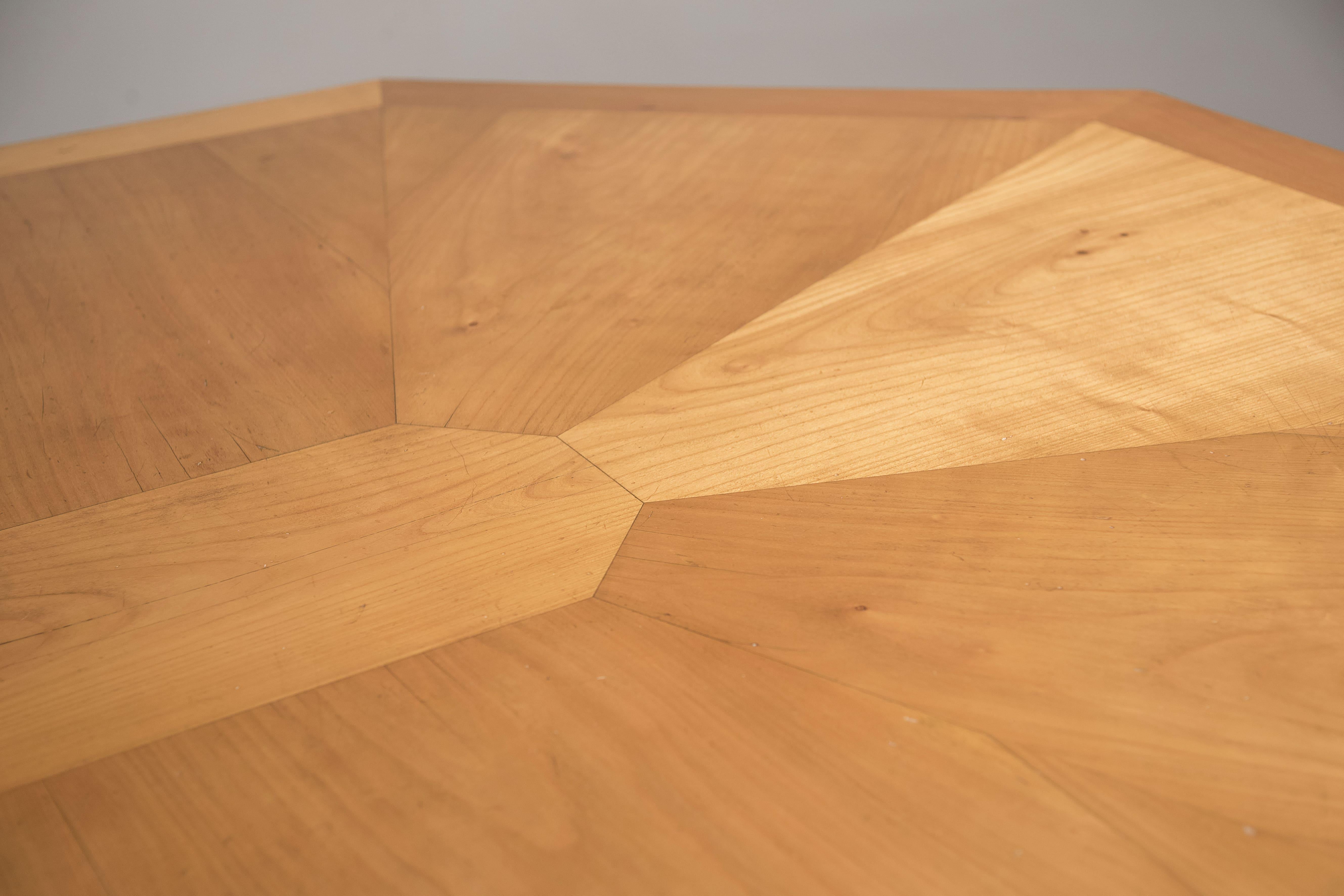 Art Deco Octagonal Cherrywood Table with Black Borders and Brass Details For Sale 11