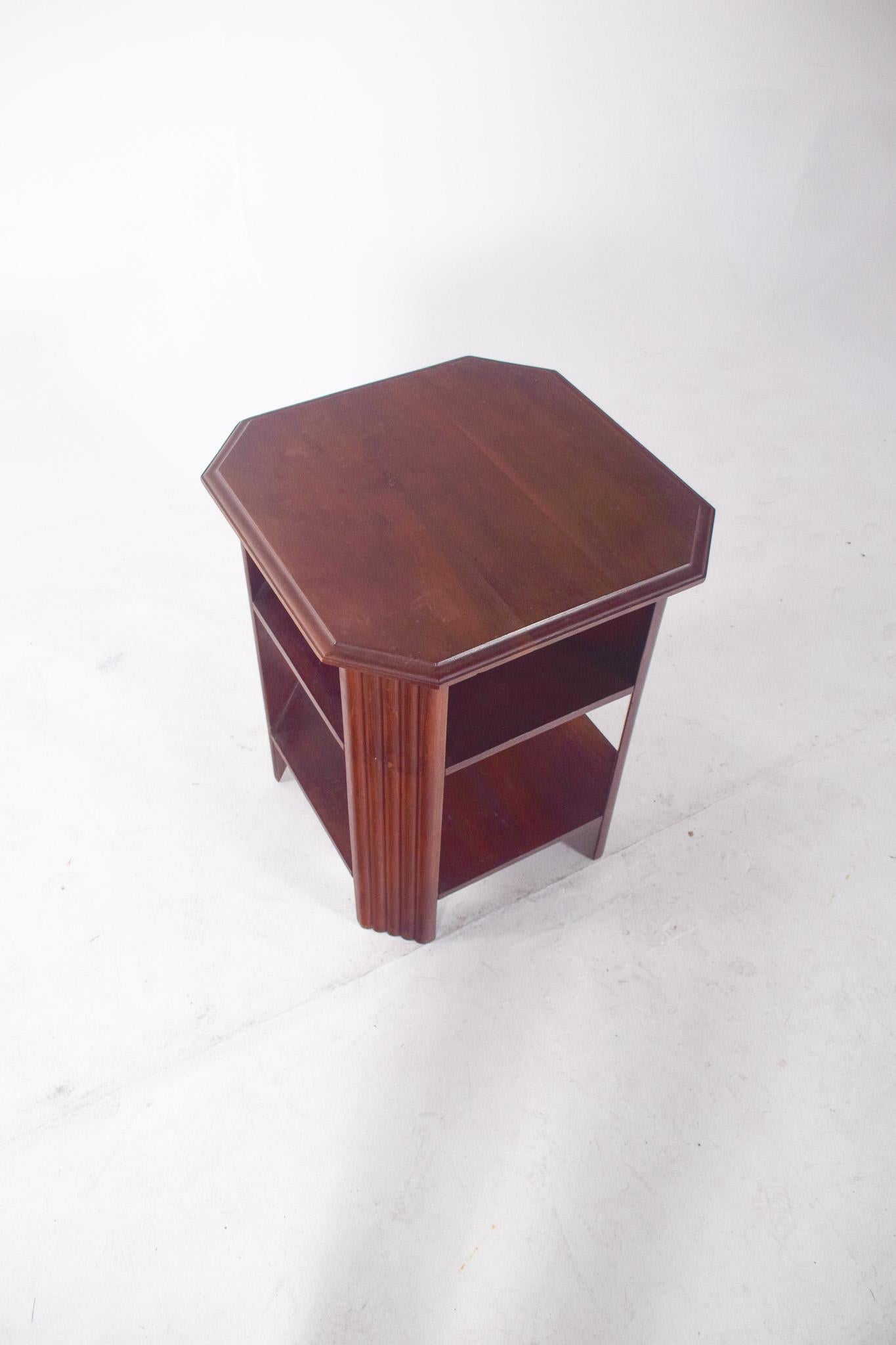 Art Deco Octagonal Side Table in Wood For Sale 3