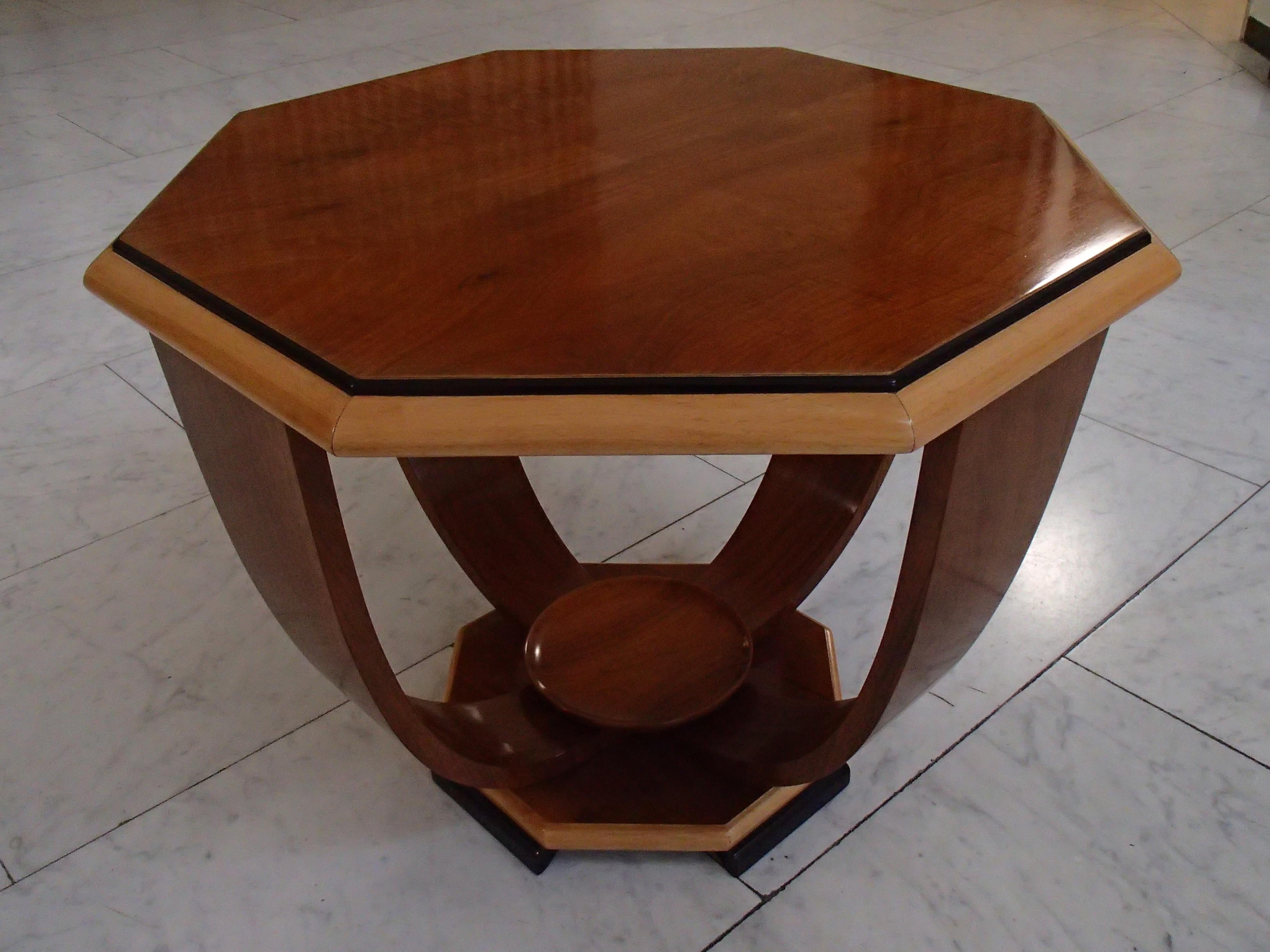 Art Deco Octagonal Table Full Walnut 4 Curbed Legs For Sale 8