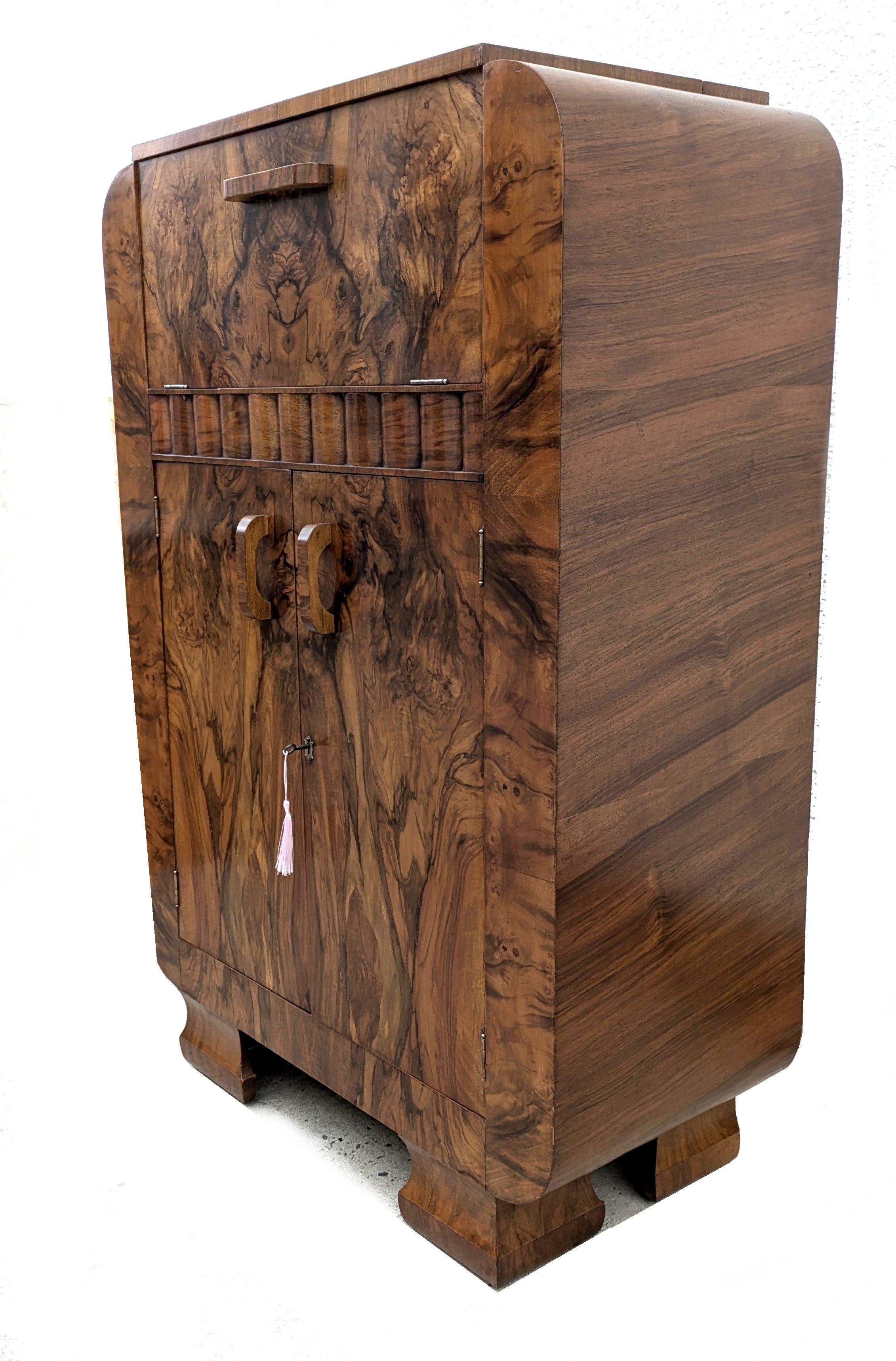 Art Deco Odeon Dry Bar Cocktail Cabinet, English, c1930 In Good Condition In Devon, England