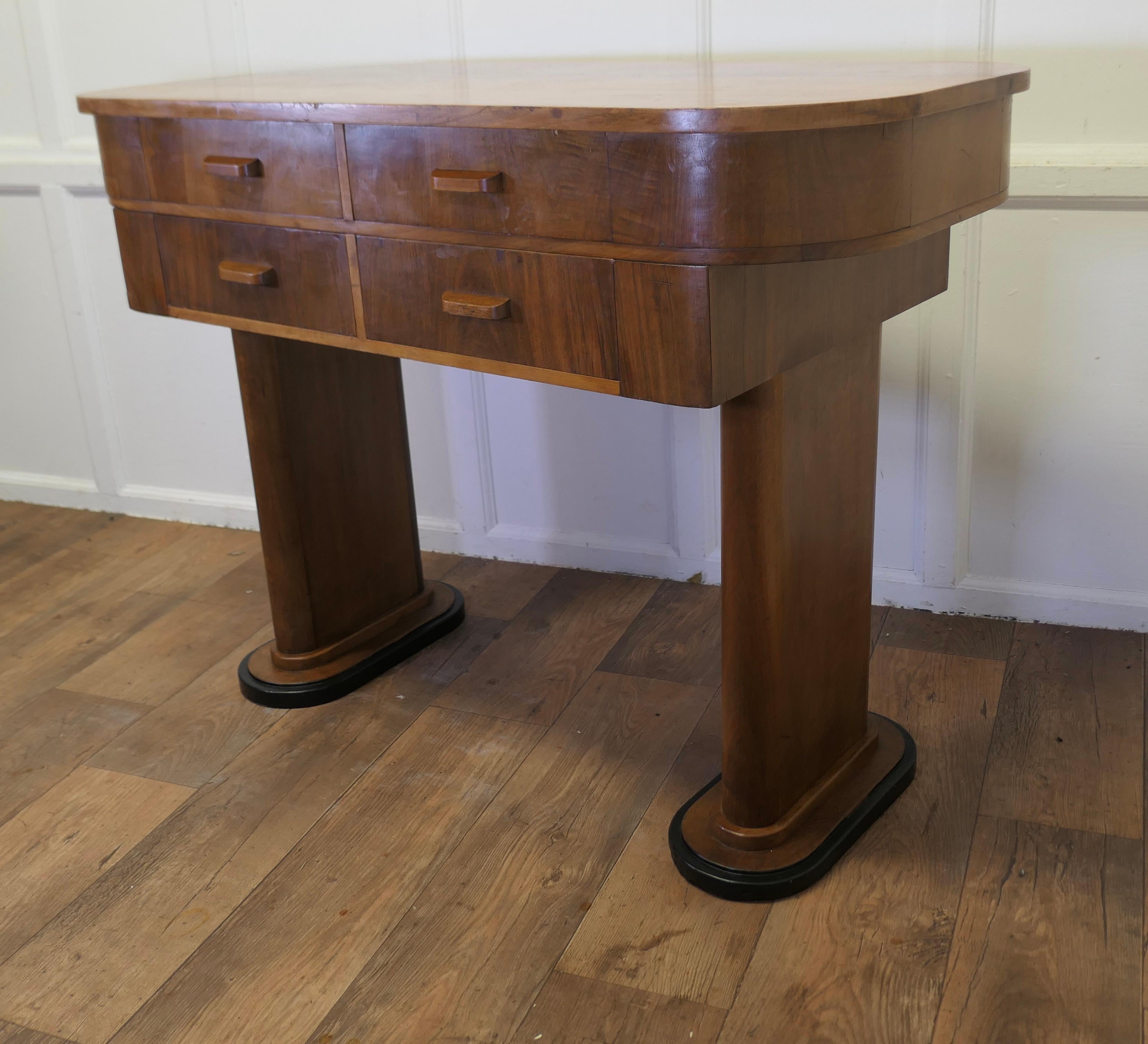 Art Deco Odeon Style Console, Side Table or Greeter in Walnut    For Sale 1
