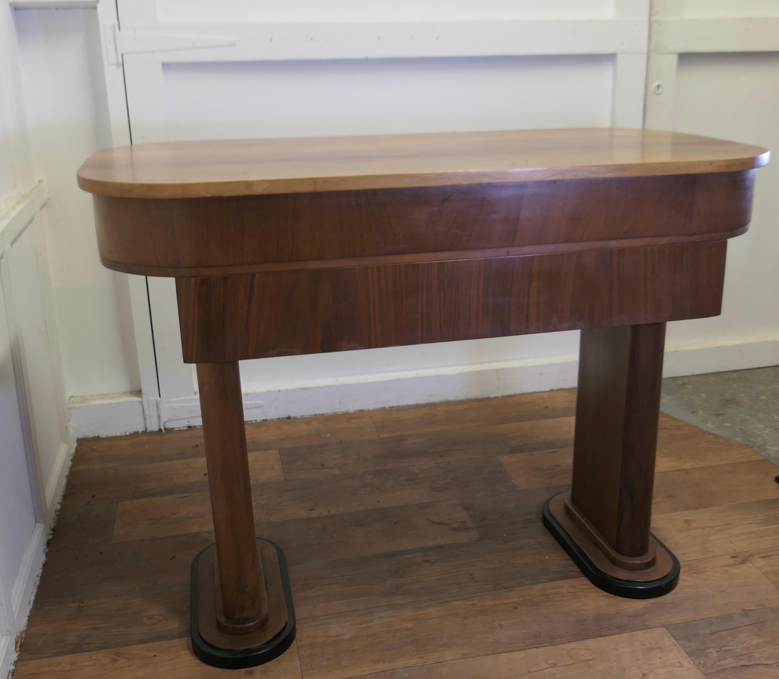 Art Deco Odeon Style Console, Side Table or Greeter in Walnut    For Sale 5