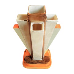 Art Deco Odeon Style Myott 'Moderne' Pyramid Fan Vase