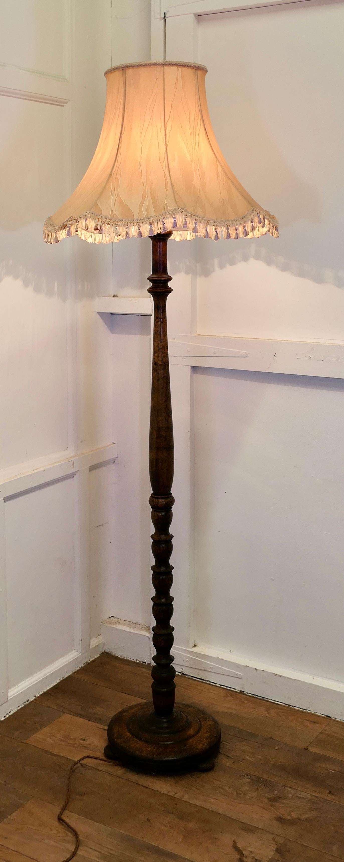 Art Deco Odeon Style Turned Burr Walnut Standard or Floor Lamp   This is a very  For Sale 2