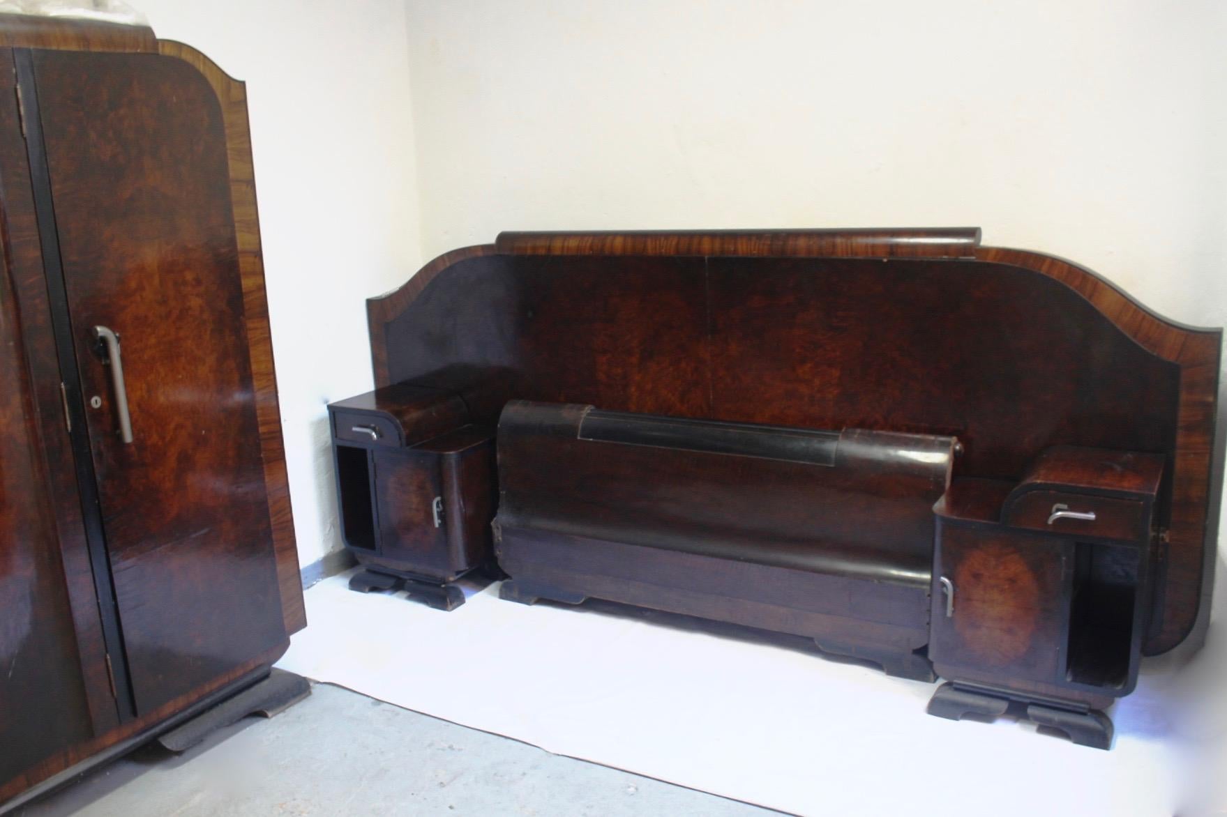 Spanish Art Deco Odeon Walnut Large Double Bed with Matching Nightstands, 1940s For Sale
