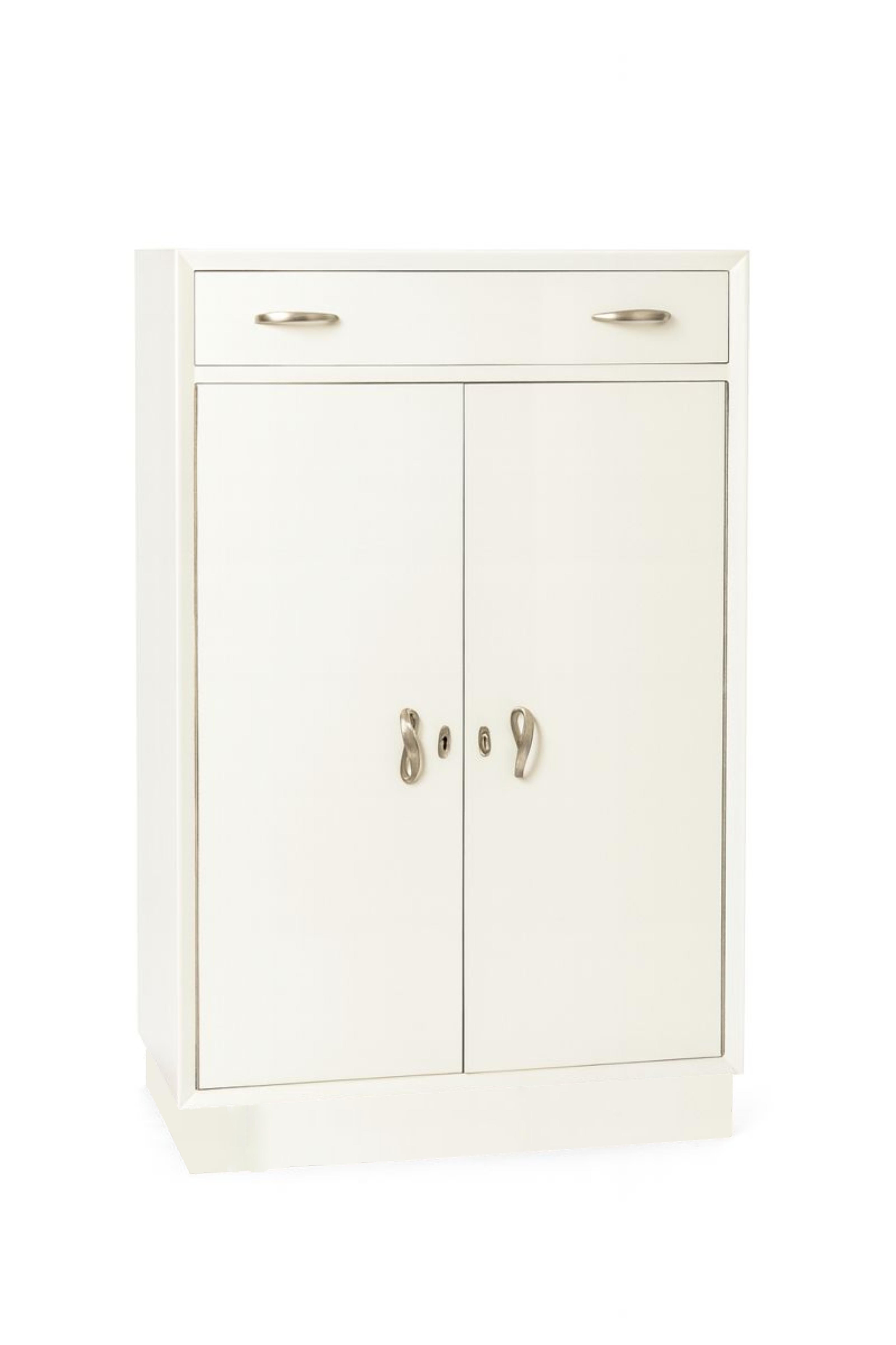 Art Deco Off White Cabinet Cupboard, 1940s In Good Condition For Sale In Lisbon, PT