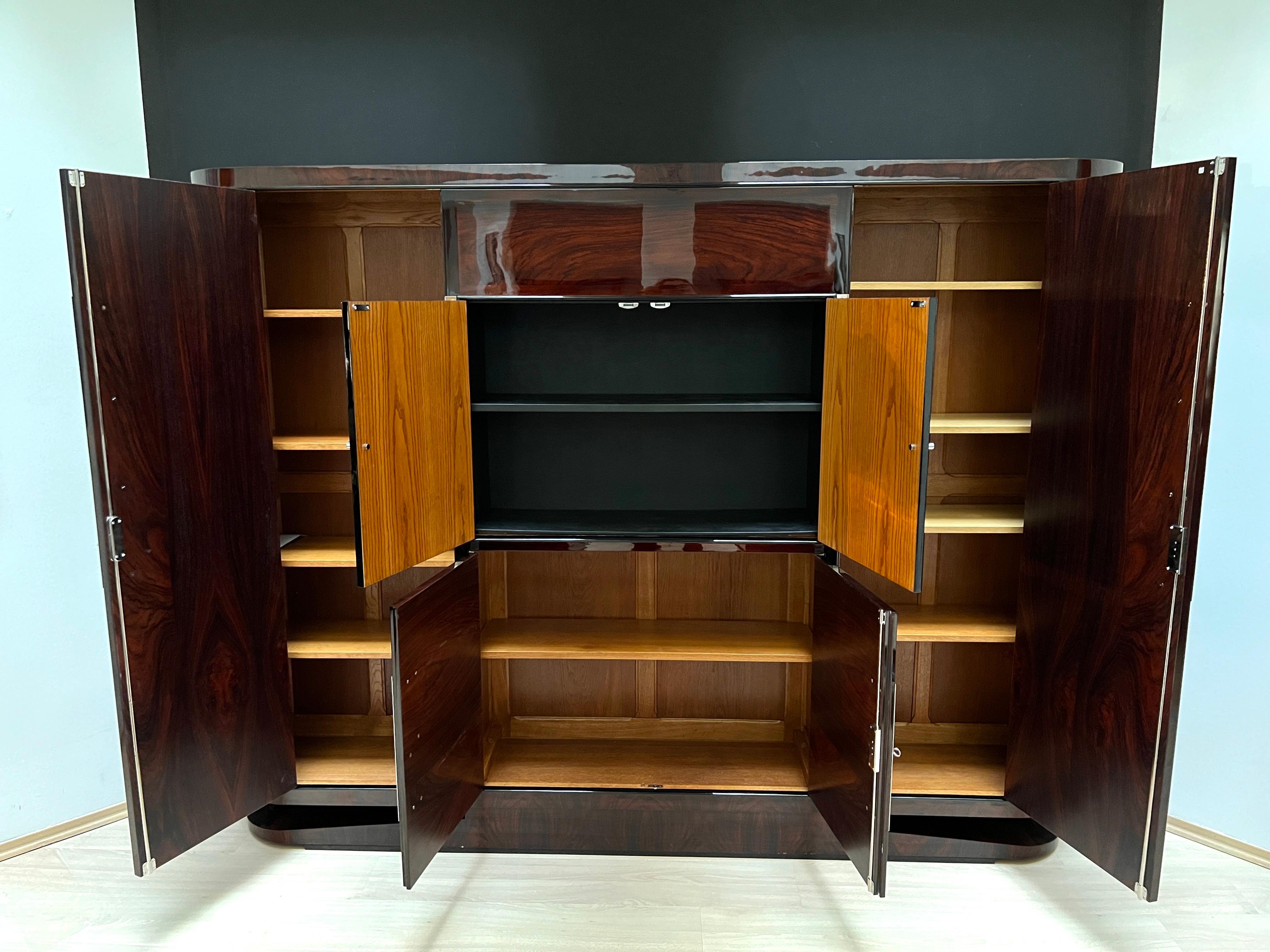 Mid-20th Century Large Art Deco Cabinet, Rosewood Veneer and Black Lacquer, France, 1930s