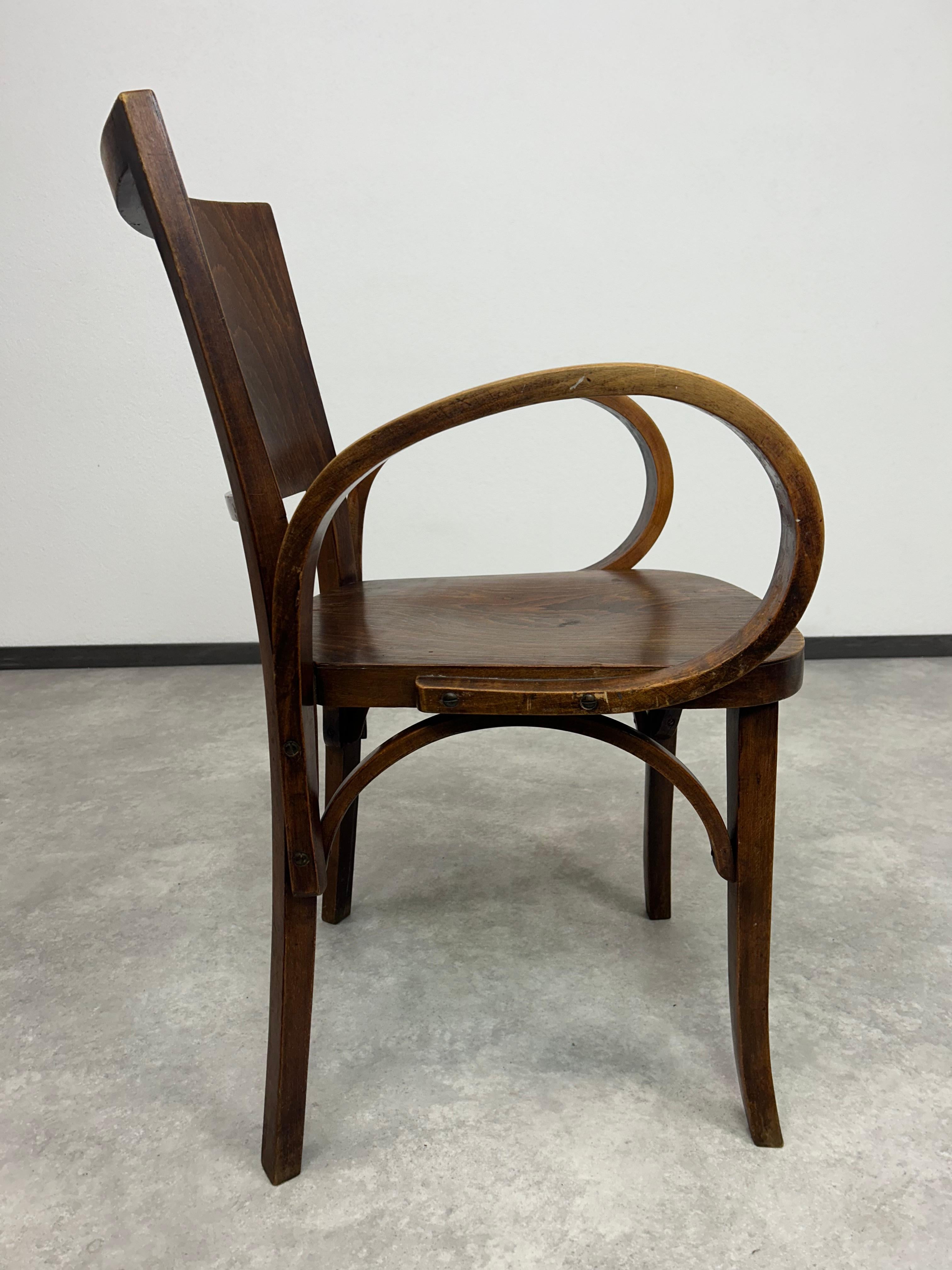 Art deco office chair by Thonet Mundus 2