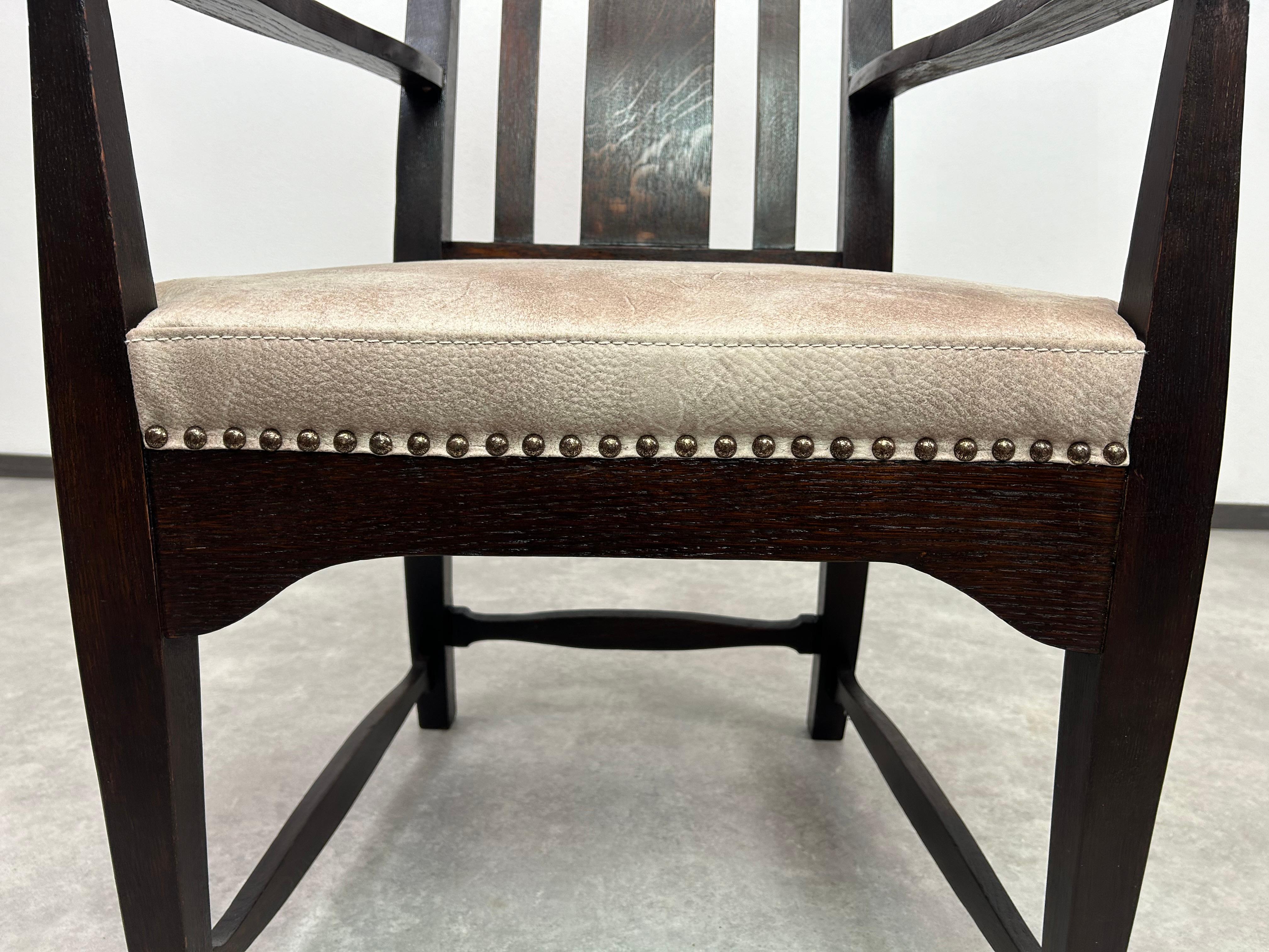 Sedia da ufficio in stile Art déco di Charles Rennie Mackintosh in vendita 5