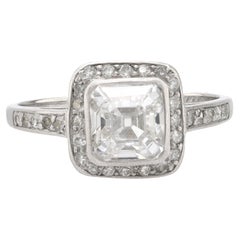Art Deco alter Asscher-Schliff Diamant Platin Halo Ring