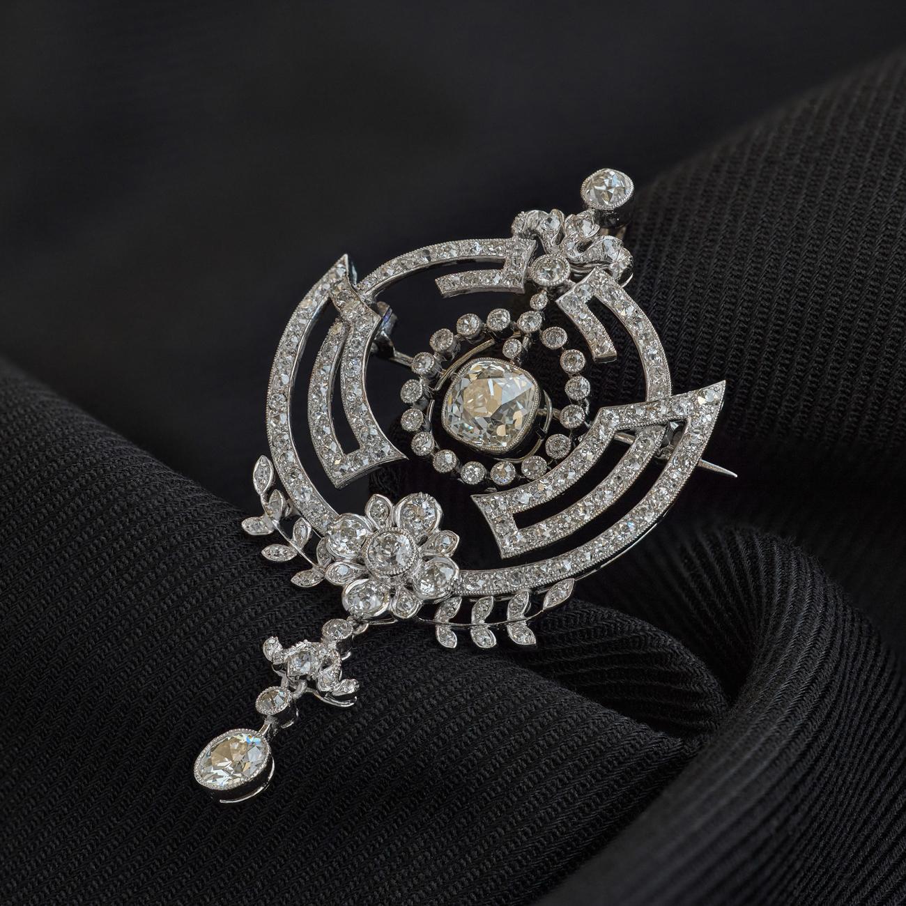 Broche gota de diamante talla antigua Art Déco en Bueno Estado en London, GB