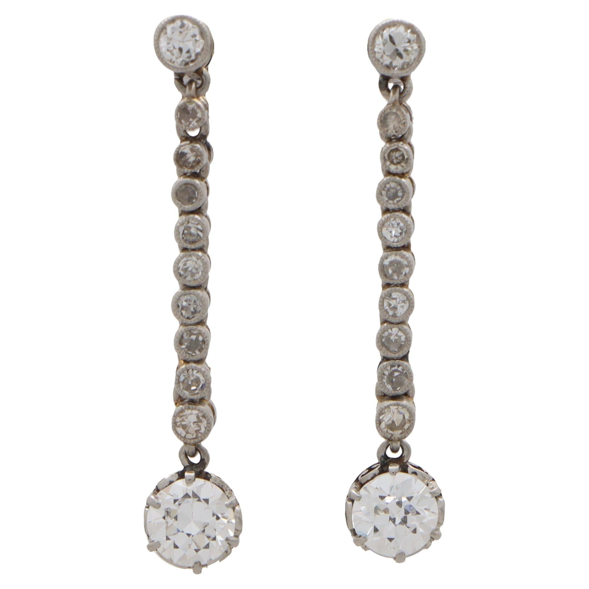  Art Deco Old Cut Diamond Drop Earrings Set in Platinum For Sale