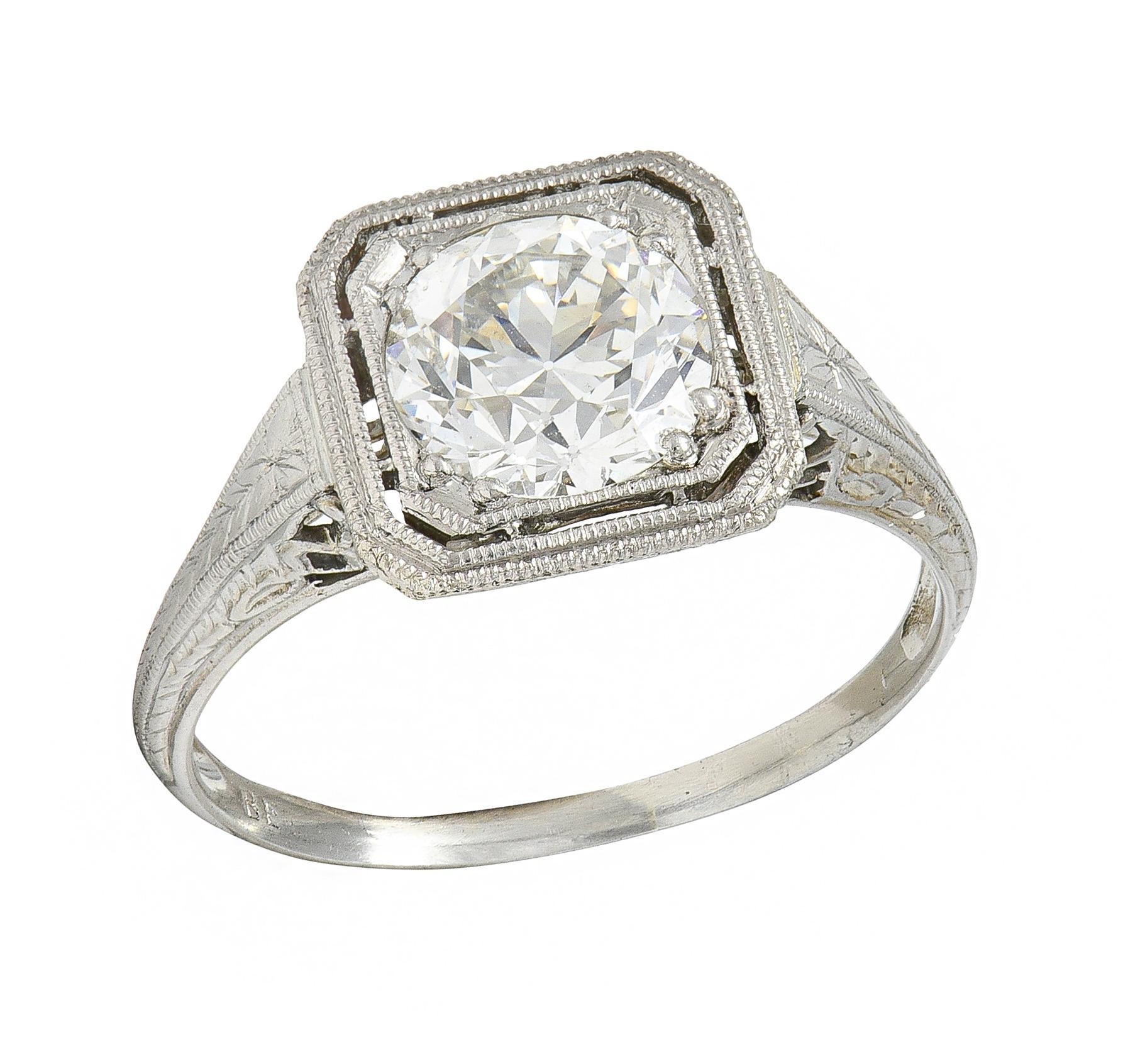 Anello di fidanzamento vintage in oro 18K con diamante 1,34 CTW Art of Vintage in vendita 2