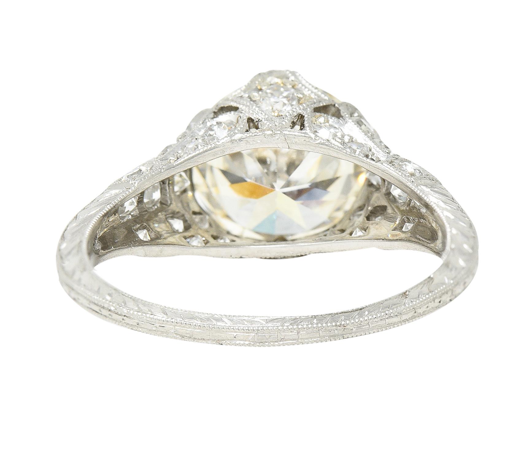 Women's or Men's Art Deco Old European 2.28 Carats Diamond Platinum Wheat Engagement Ring GIA