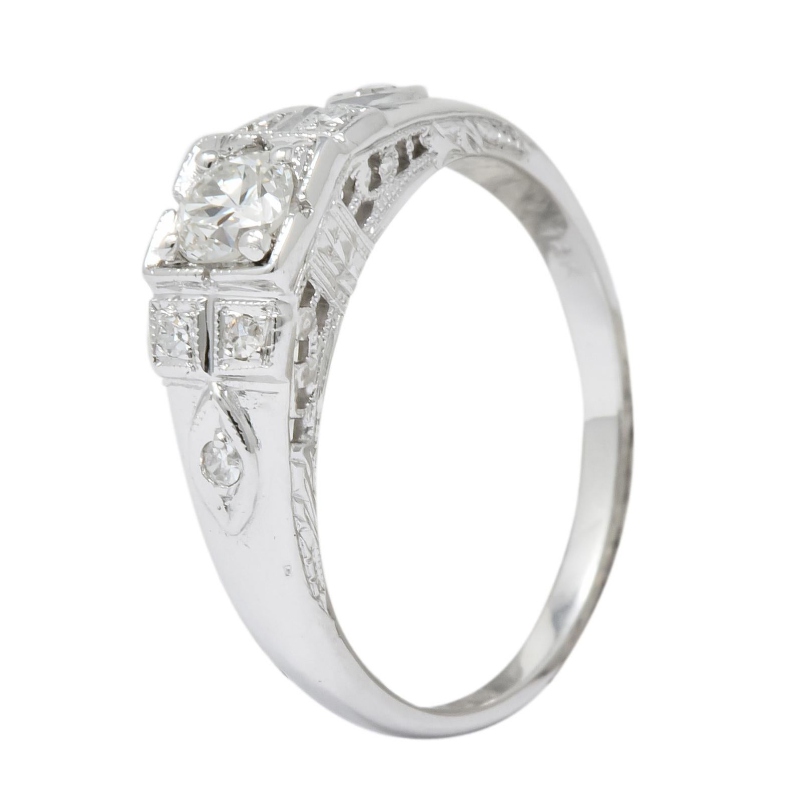 Art Deco Old European Cut Diamond 18 Karat Gold Engagement Ring 4
