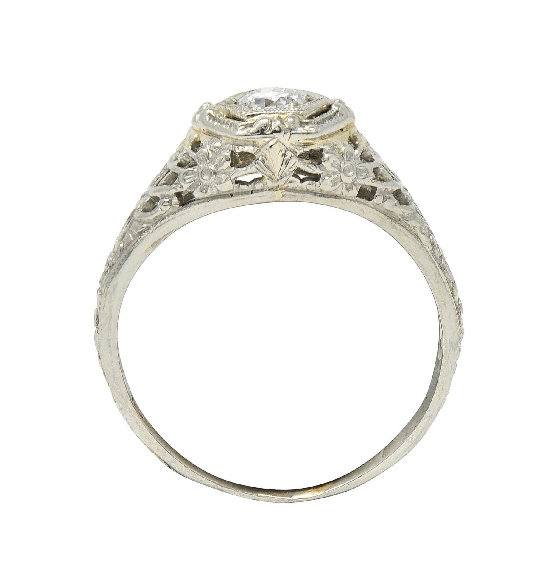 Art Deco Old European Cut Diamond 18 Karat White Gold Antique Engagement Ring For Sale 5