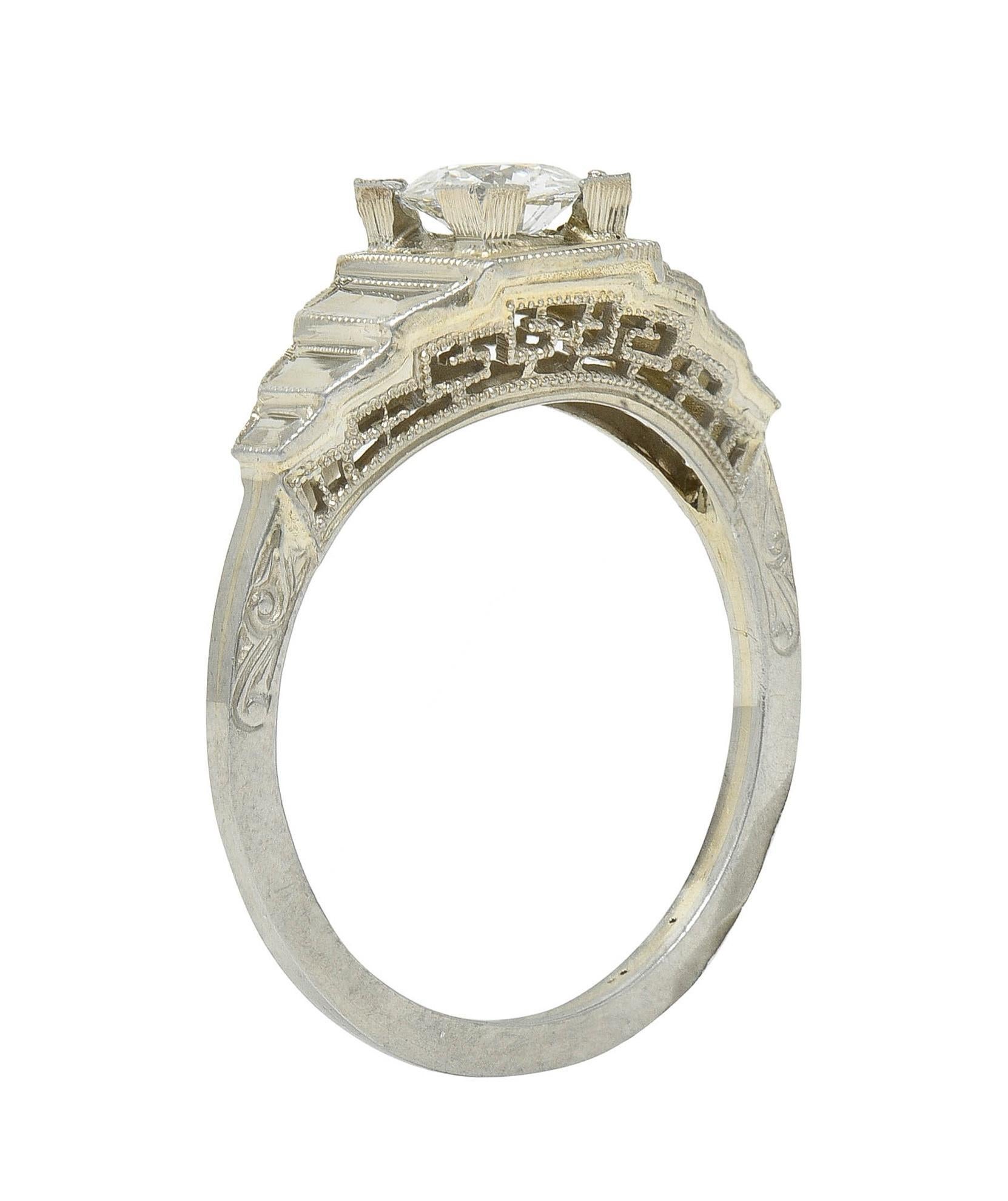 Women's or Men's Art Deco Old European Cut Diamond 18 Karat White Gold Vintage Engagement Ring For Sale