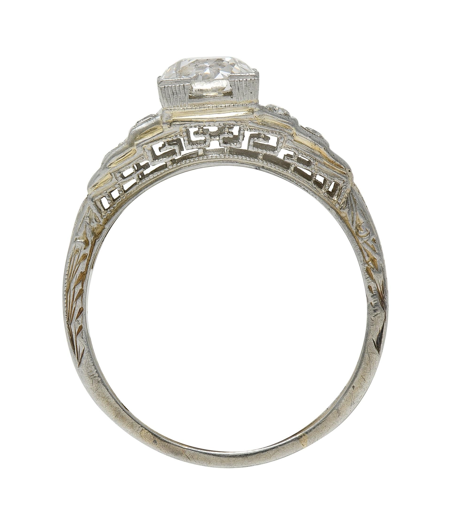 Donna Anello di fidanzamento vintage a gradini in oro bianco 18 carati con diamante vecchio taglio europeo Art of Vintage in vendita