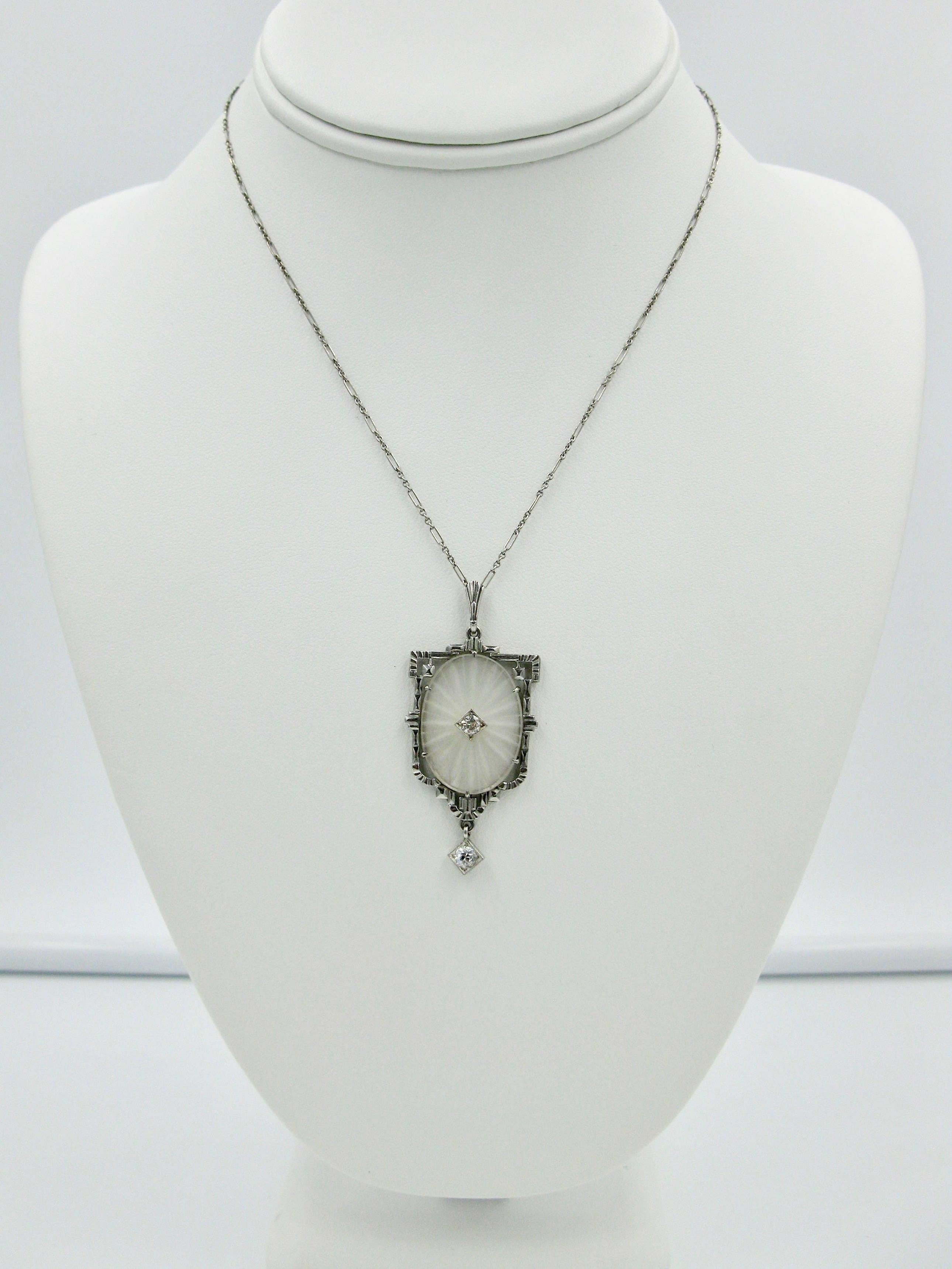 Art Deco Old European Cut Diamond Crystal Pendant Necklace 14 Karat White Gold In Good Condition For Sale In New York, NY